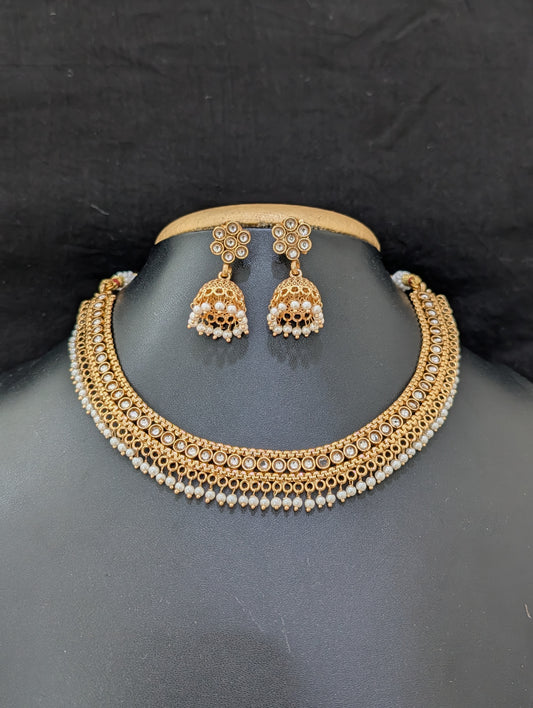 Glass Kundan Pearl Choker Necklace set