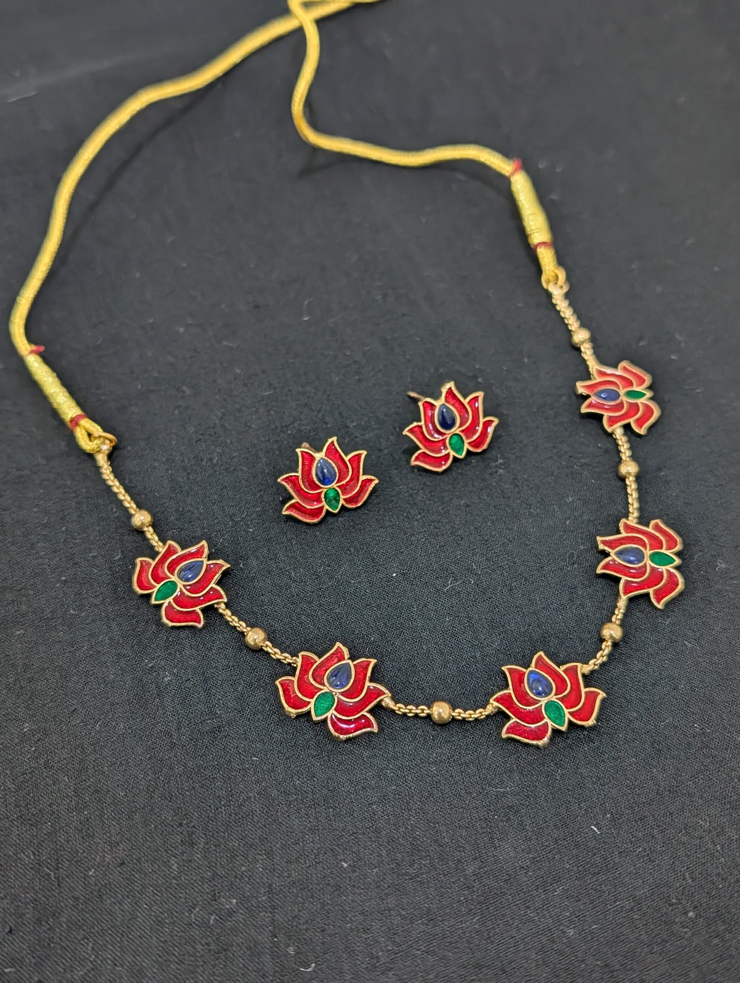 Lotus Enamel Elegant Choker Necklace set