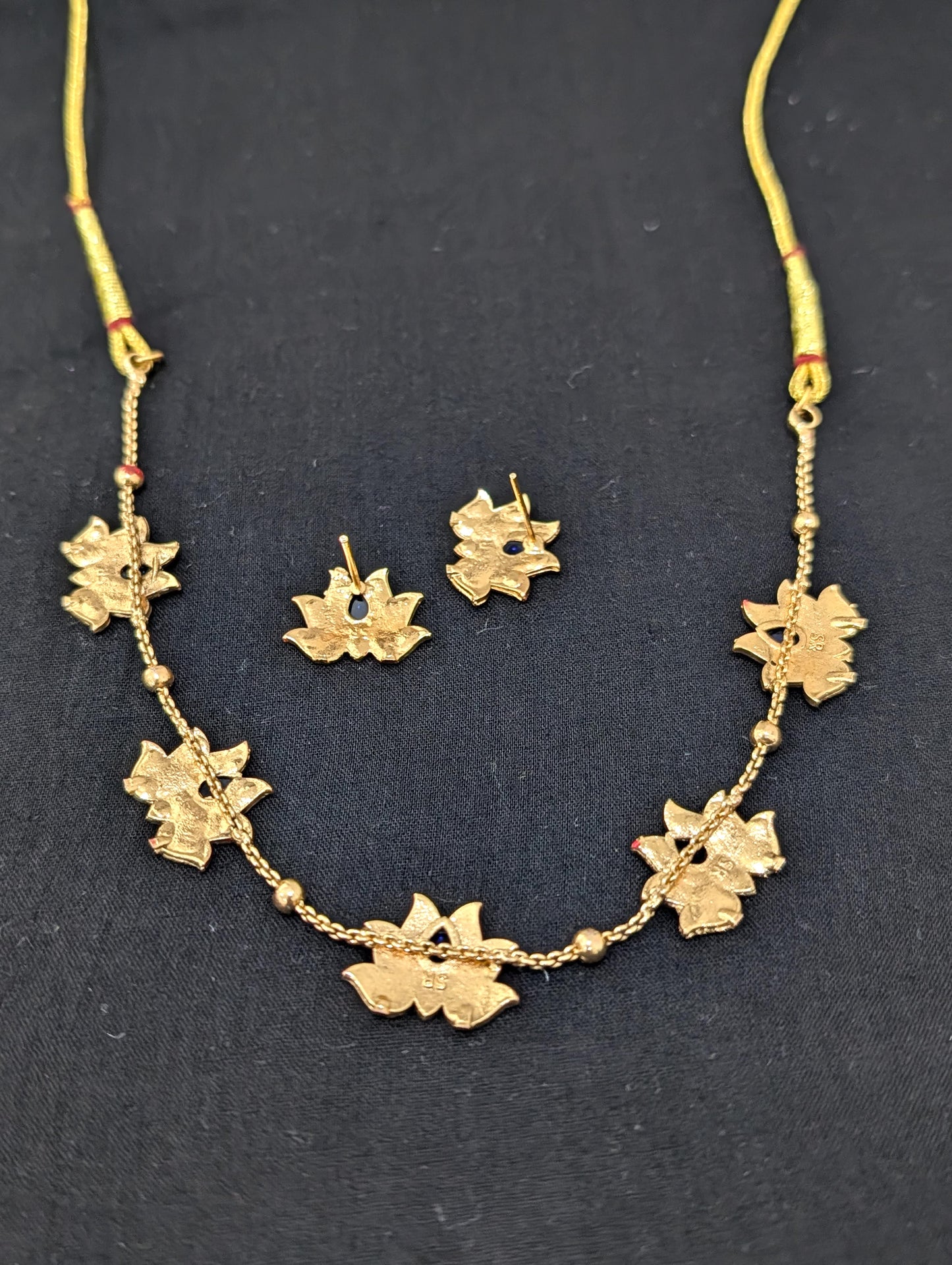 Lotus Enamel Elegant Choker Necklace set