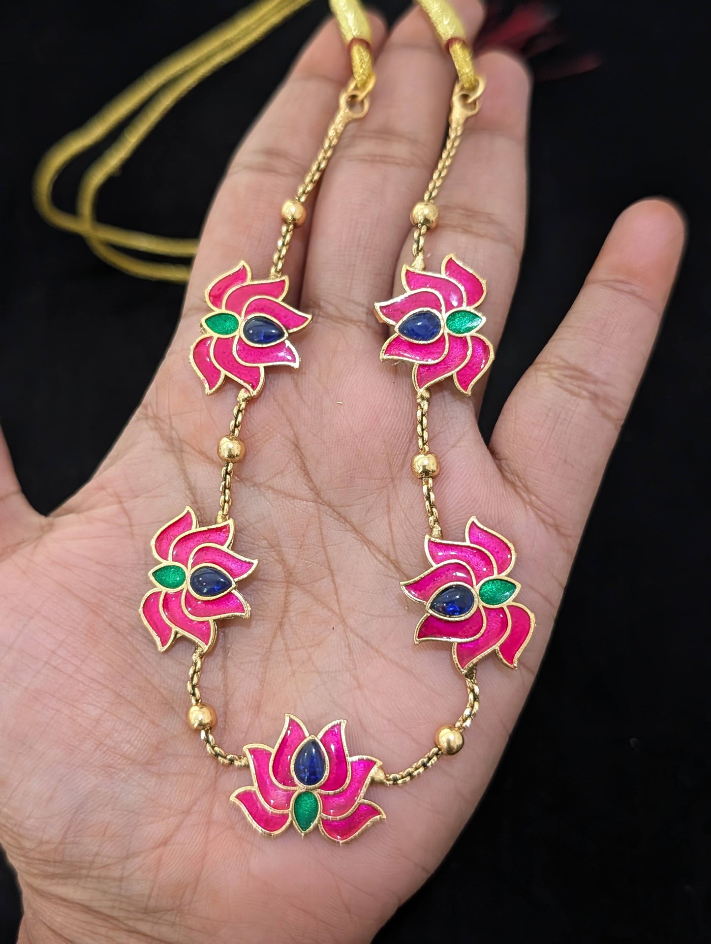 Lotus Enamel Elegant Choker Necklace set