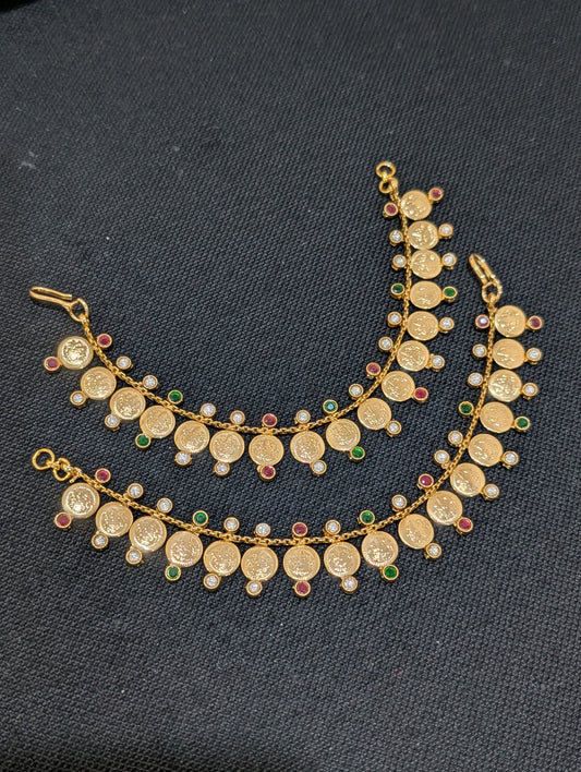 Goddess Lakshmi Coin Single layer Earrings chain / Maatal / Kaan Chain