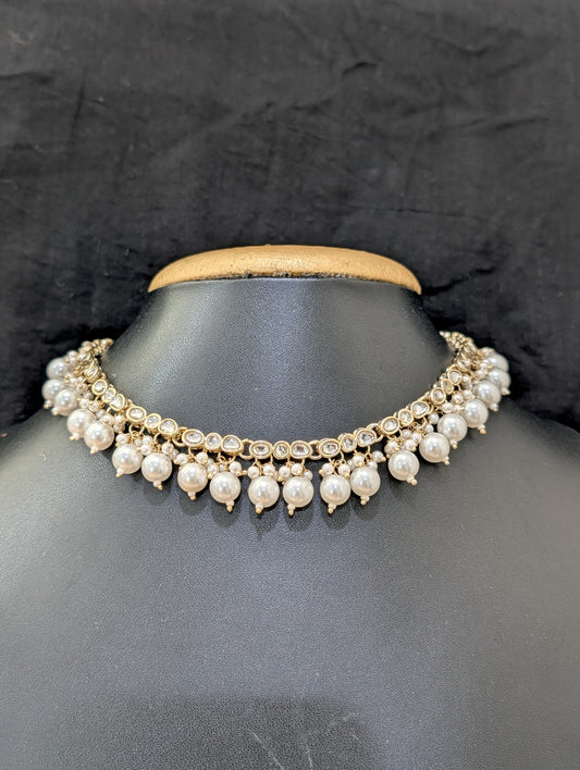 Glass kundan Pearl Choker Necklace