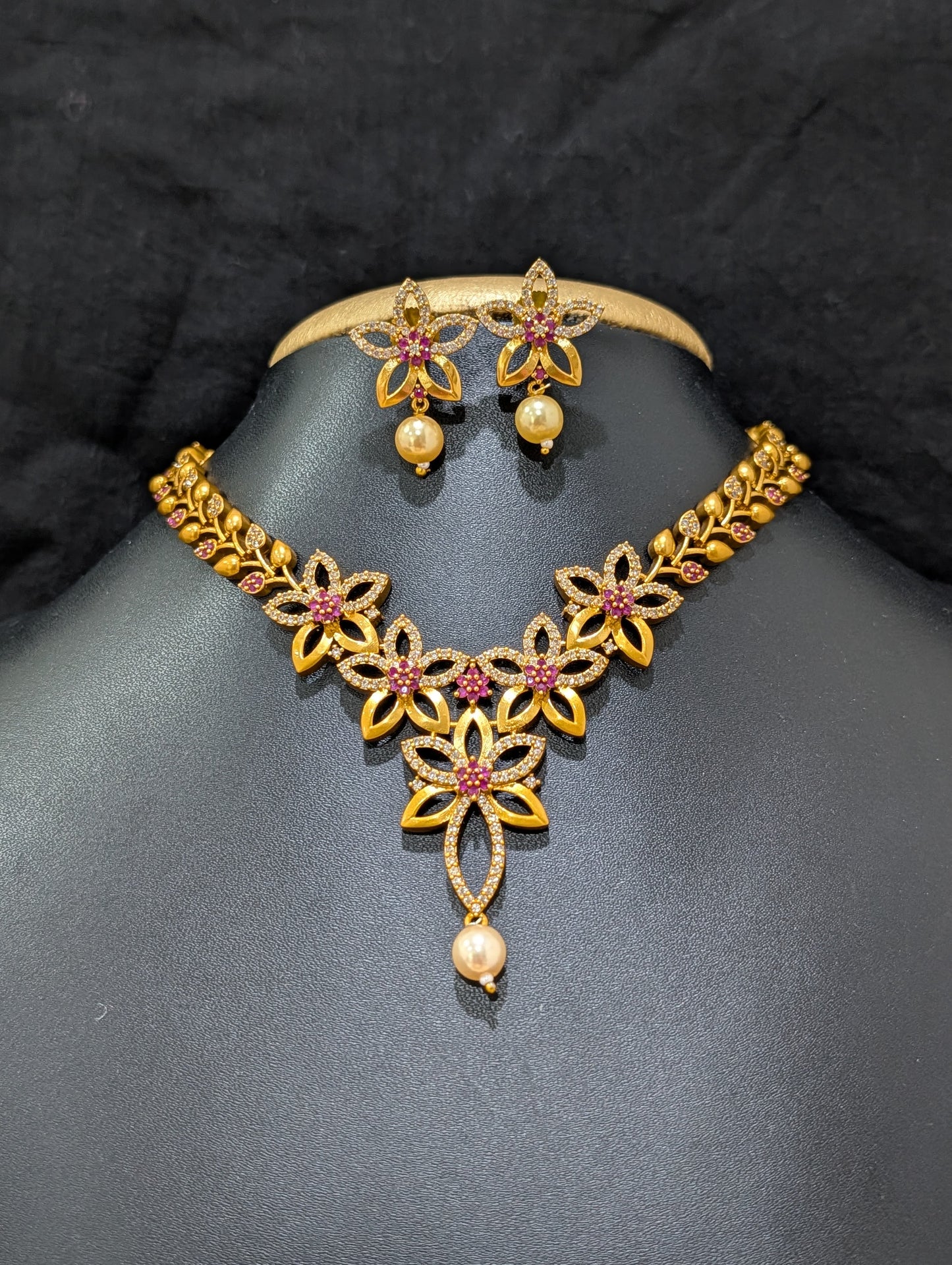 Antique Leafy Flower CZ Necklace and Earrings set - Simpliful
