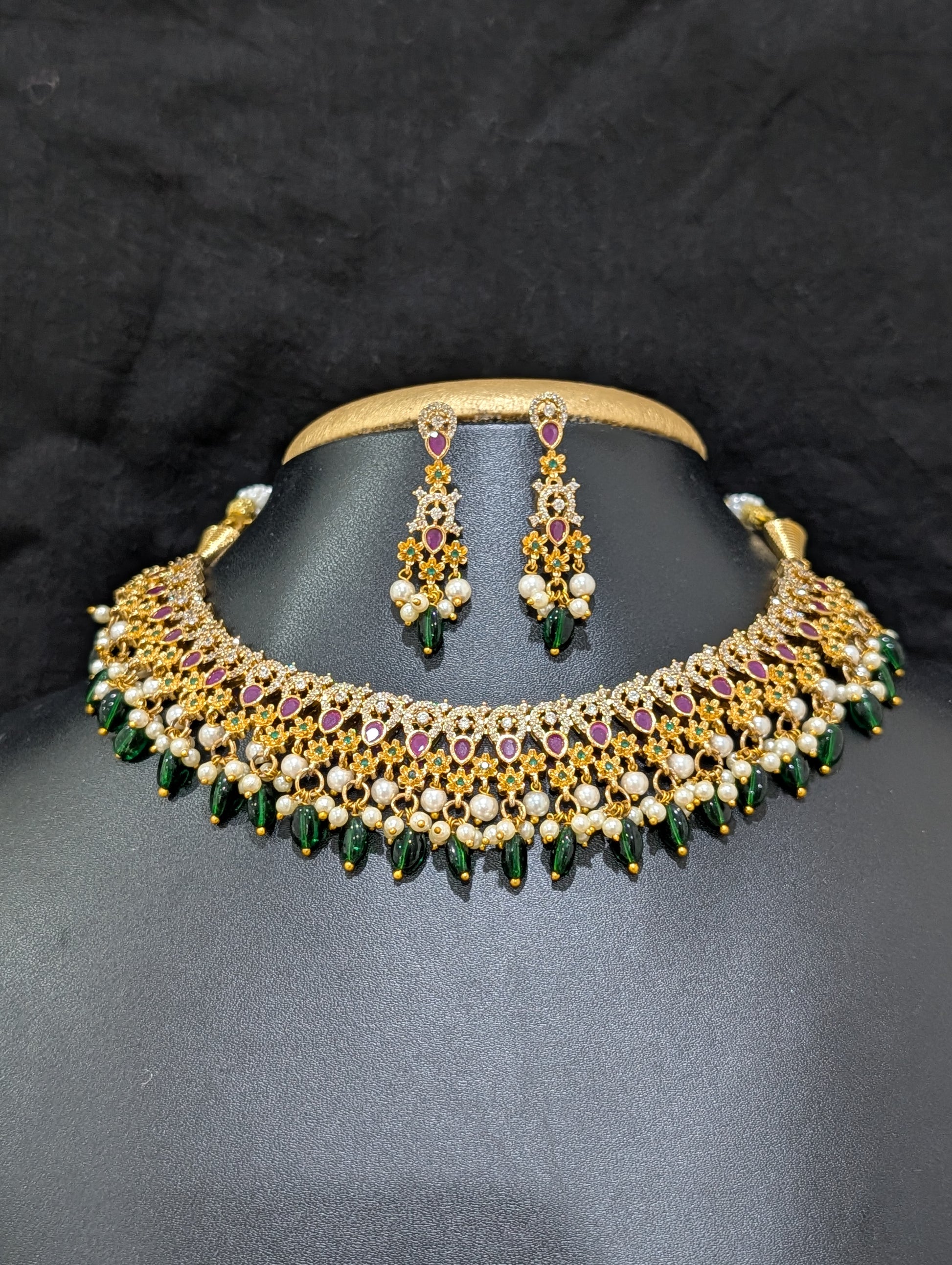 Bead dangle Flower design CZ Choker Set - Simpliful