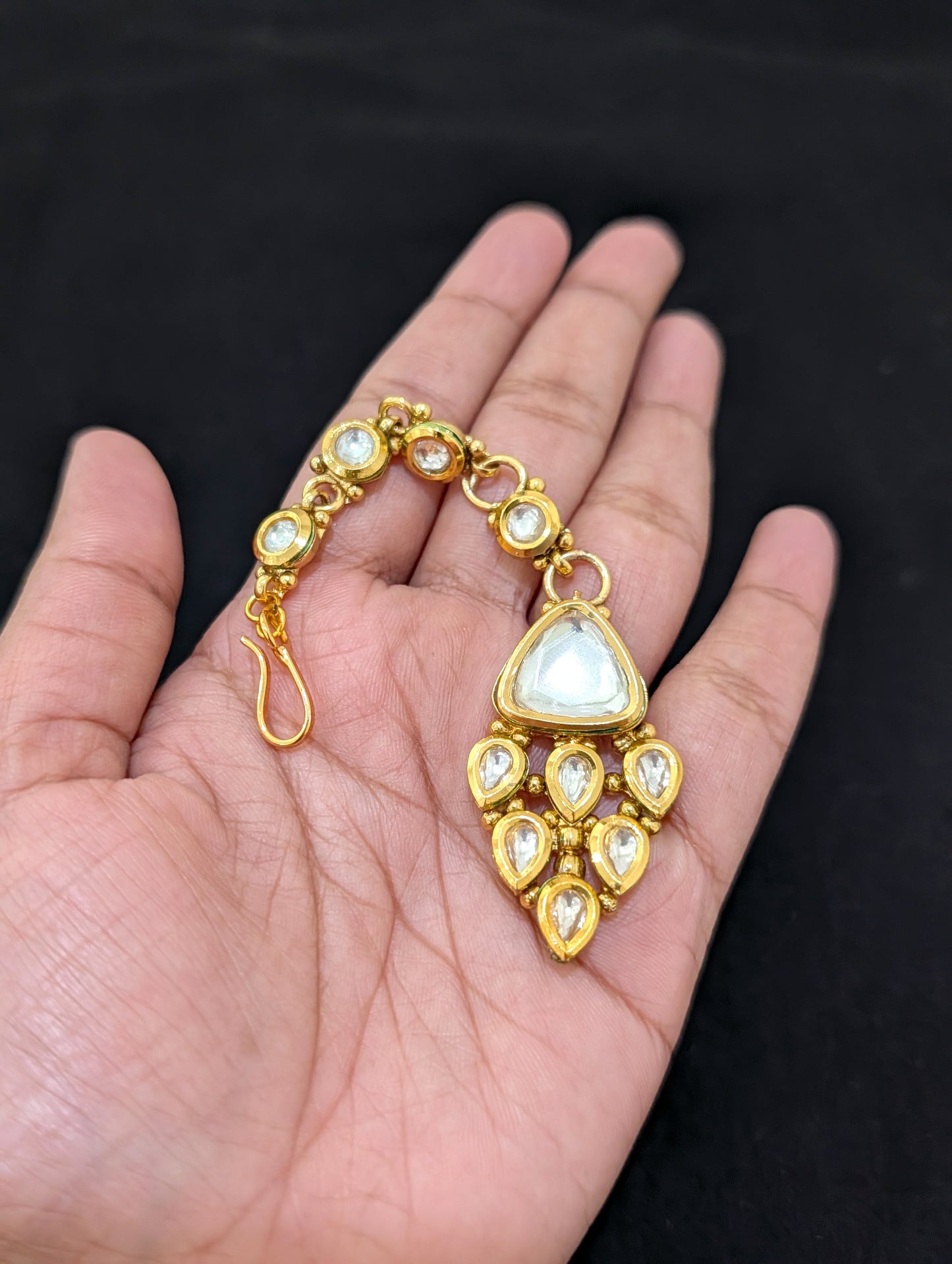 Diamond design Kundan Maang Tikka