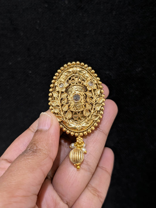 Oval design Antique gold plated Saree Brooch
