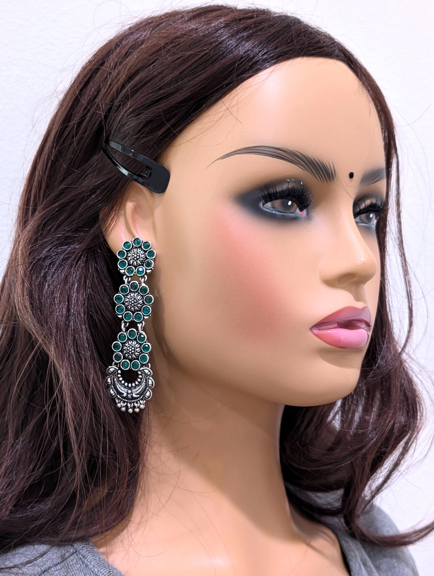 Triple flower linked arc design oxidized Dangle earrings - Simpliful