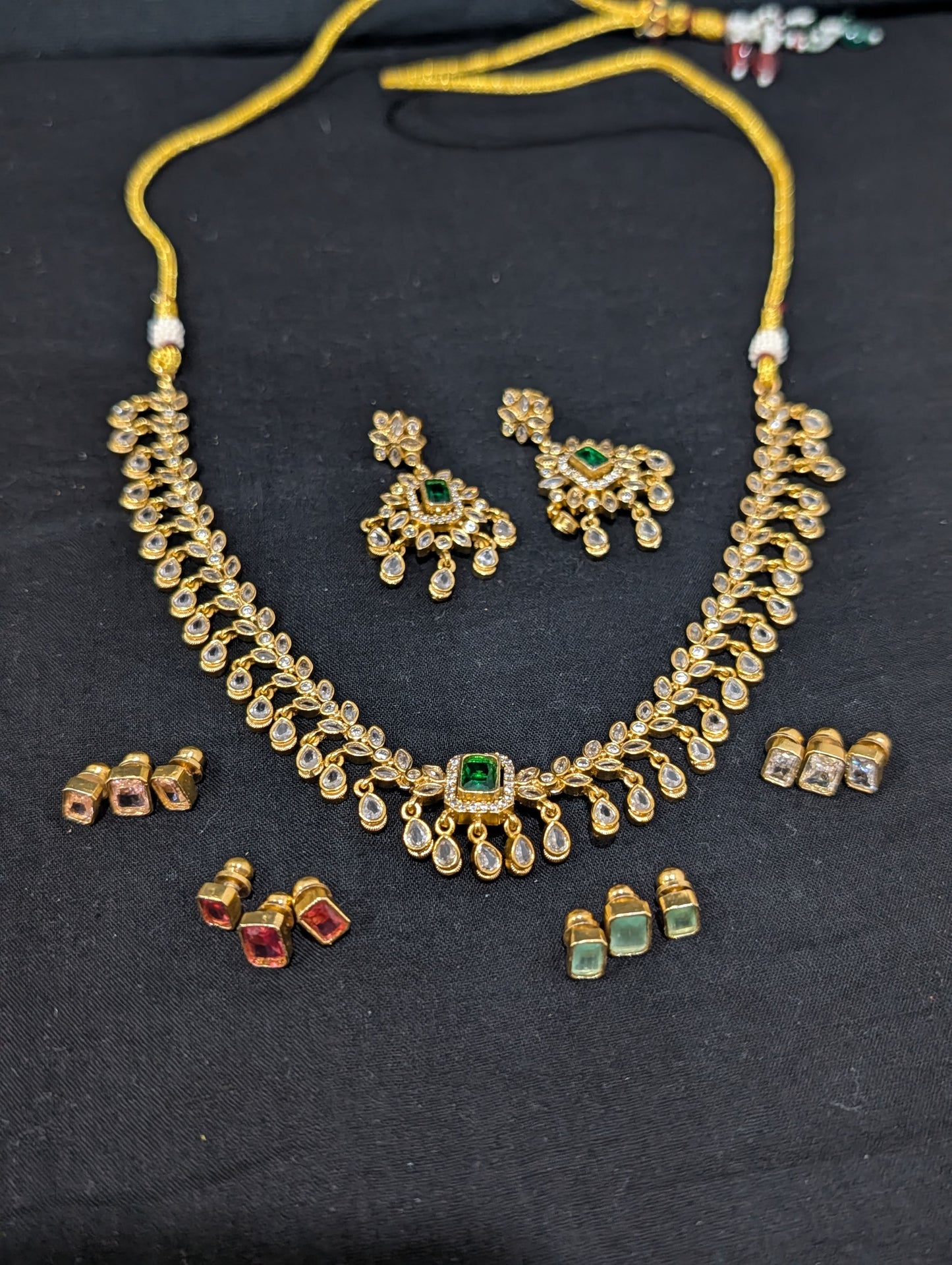 5 Colors changing Designer Choker set - Simpliful