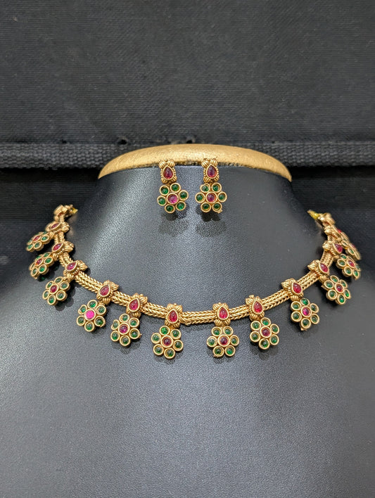 Evergreen Flower design Kemp Choker Necklace set