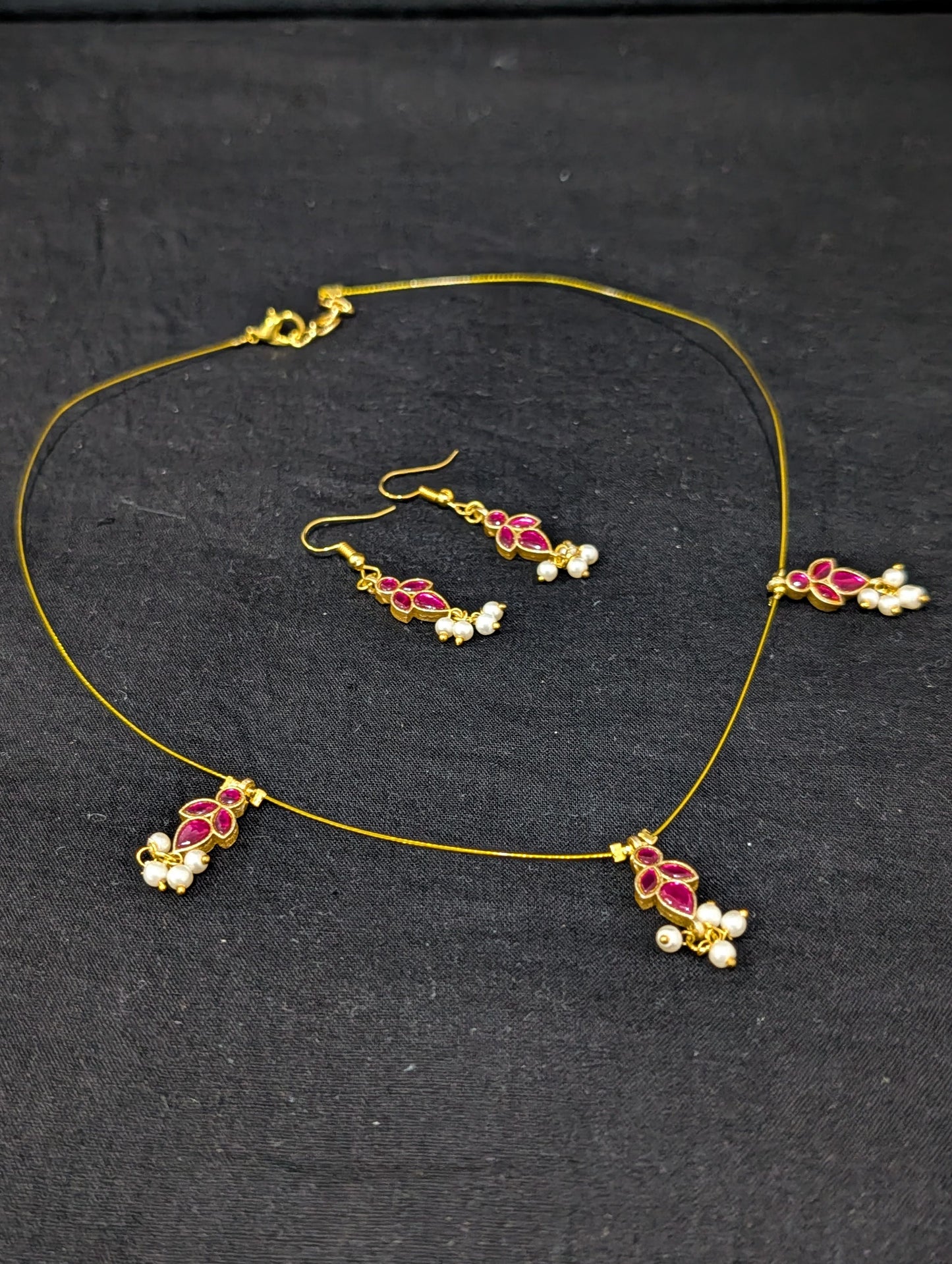 Minimalistic Jadau Kundan Invisible Chain Necklace set - D1