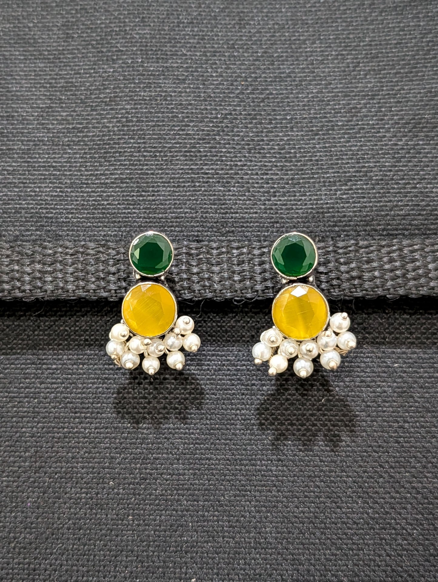 Pearl bead Bright silver CZ Stud Earrings - Simpliful