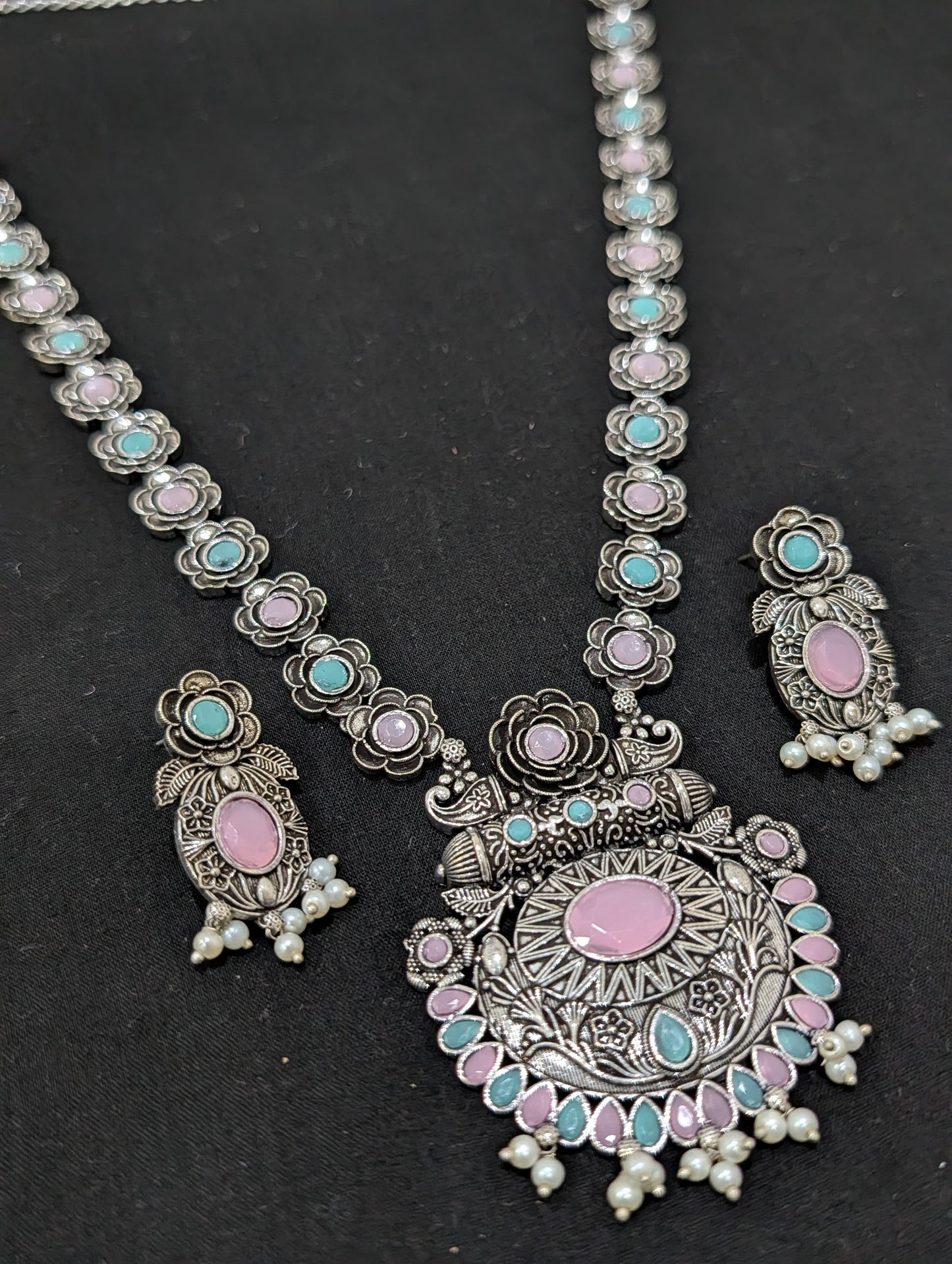 Oxidized Silver Rose Flower design necklace and earrings set - Simpliful