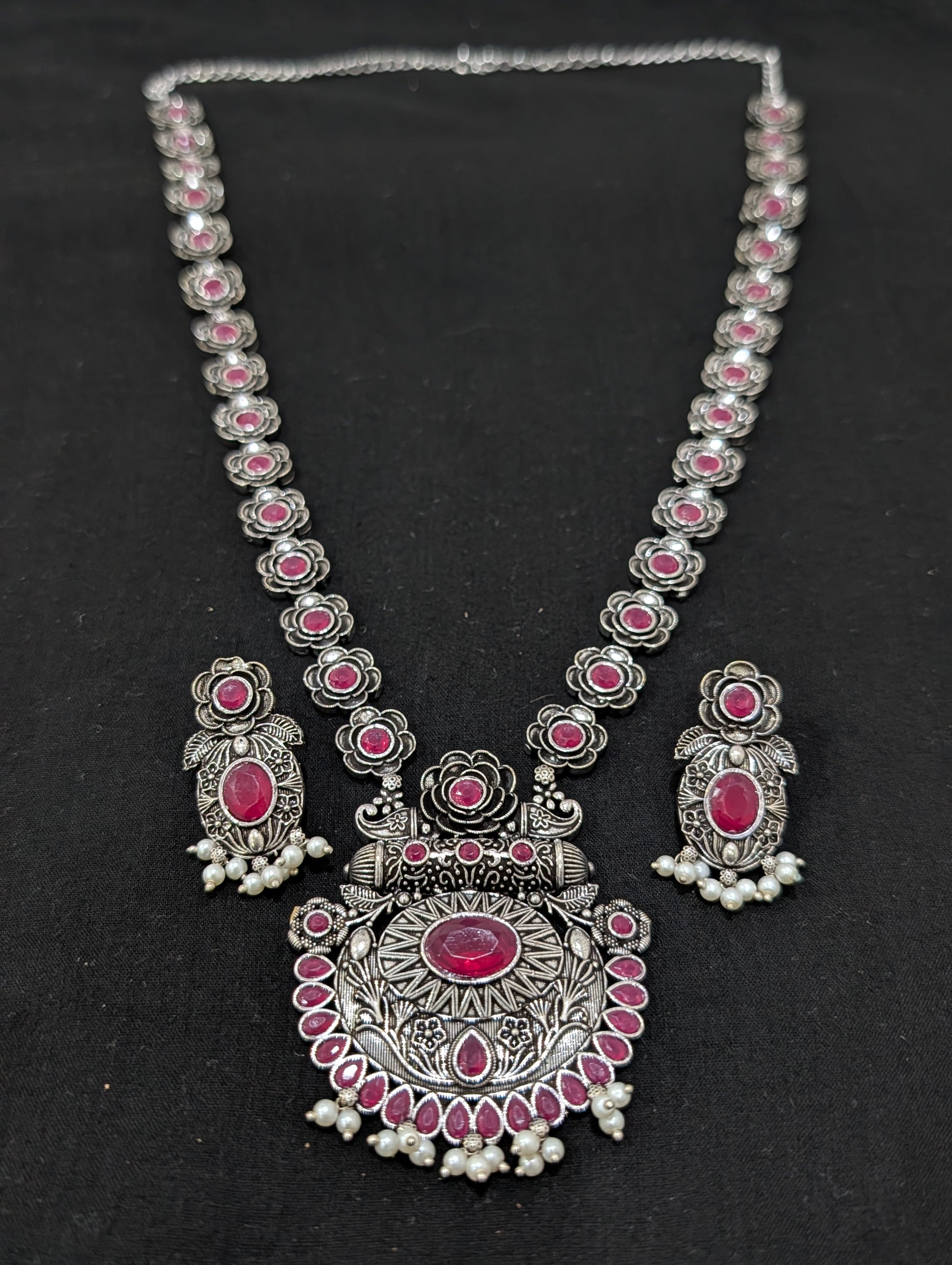 Oxidized Silver Rose Flower design necklace and earrings set - Simpliful