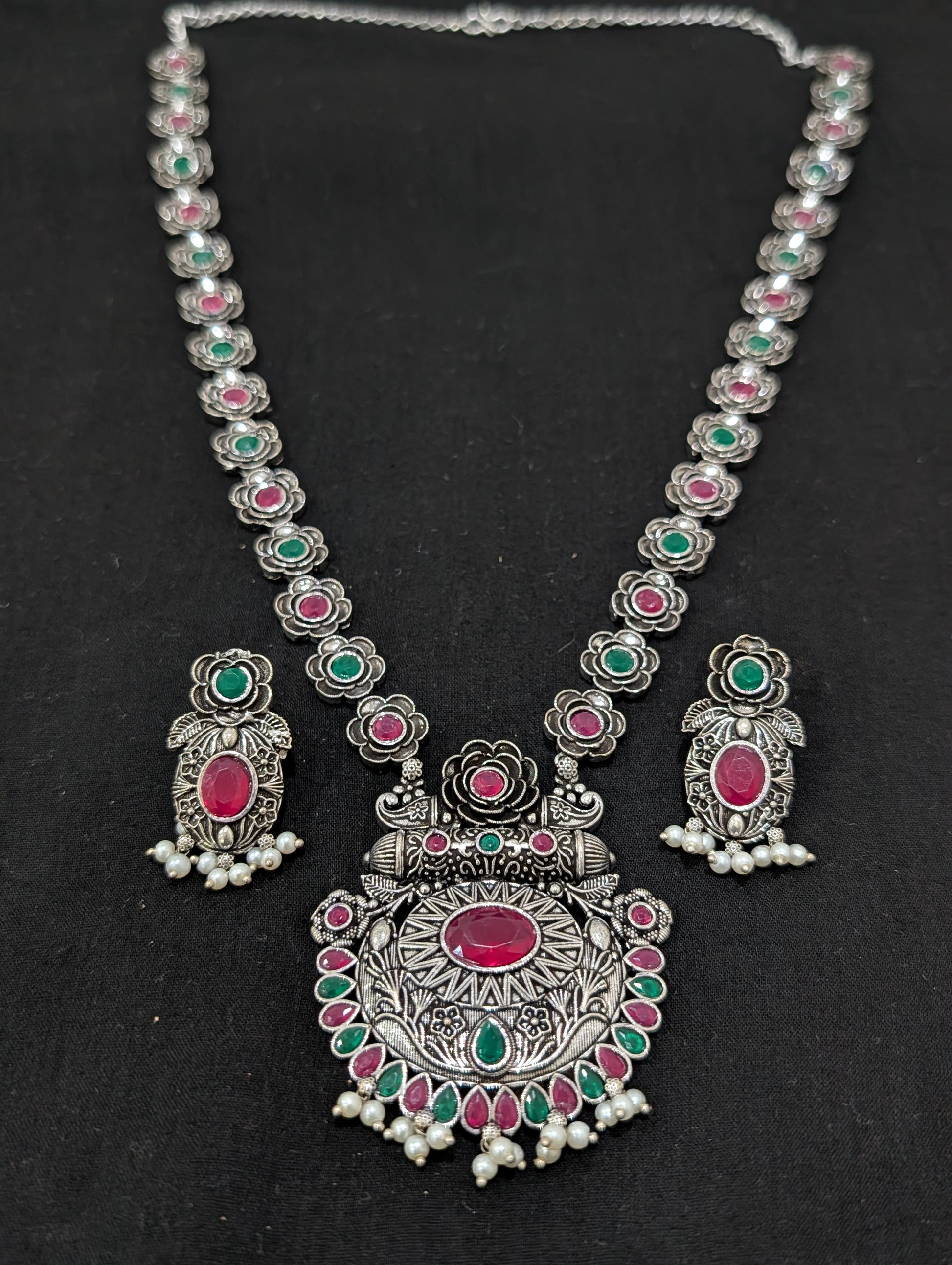 Oxidized Silver Rose Flower design necklace and earrings set - Simpliful