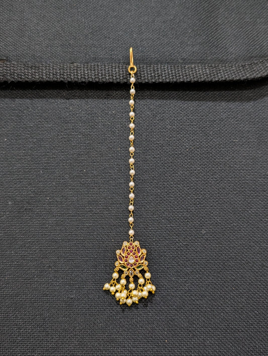 Lotus design Kemp Maang Tikka