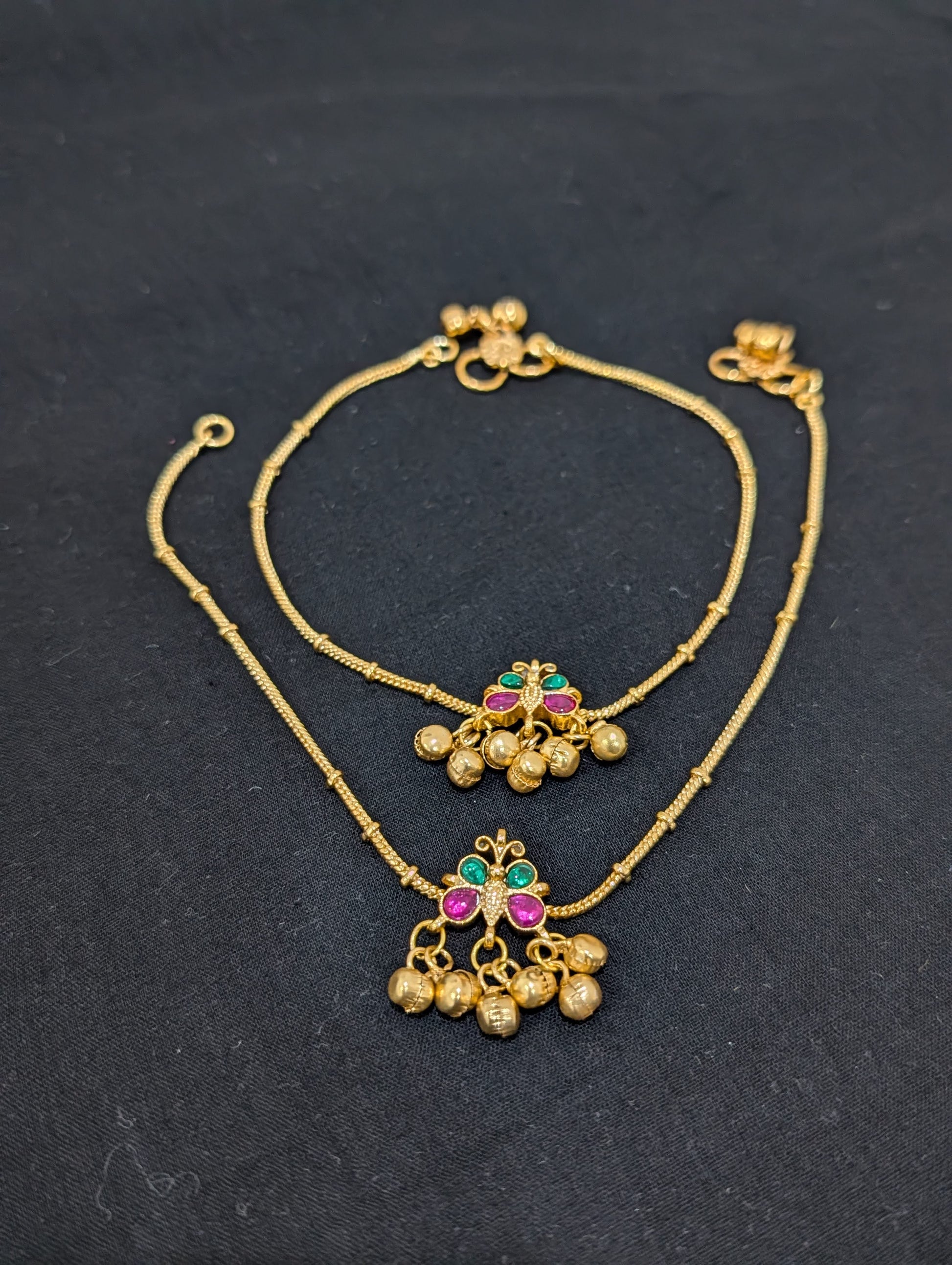 Jadau Kundan Ghunghru bead dangle Gold plated Anklets - Simpliful