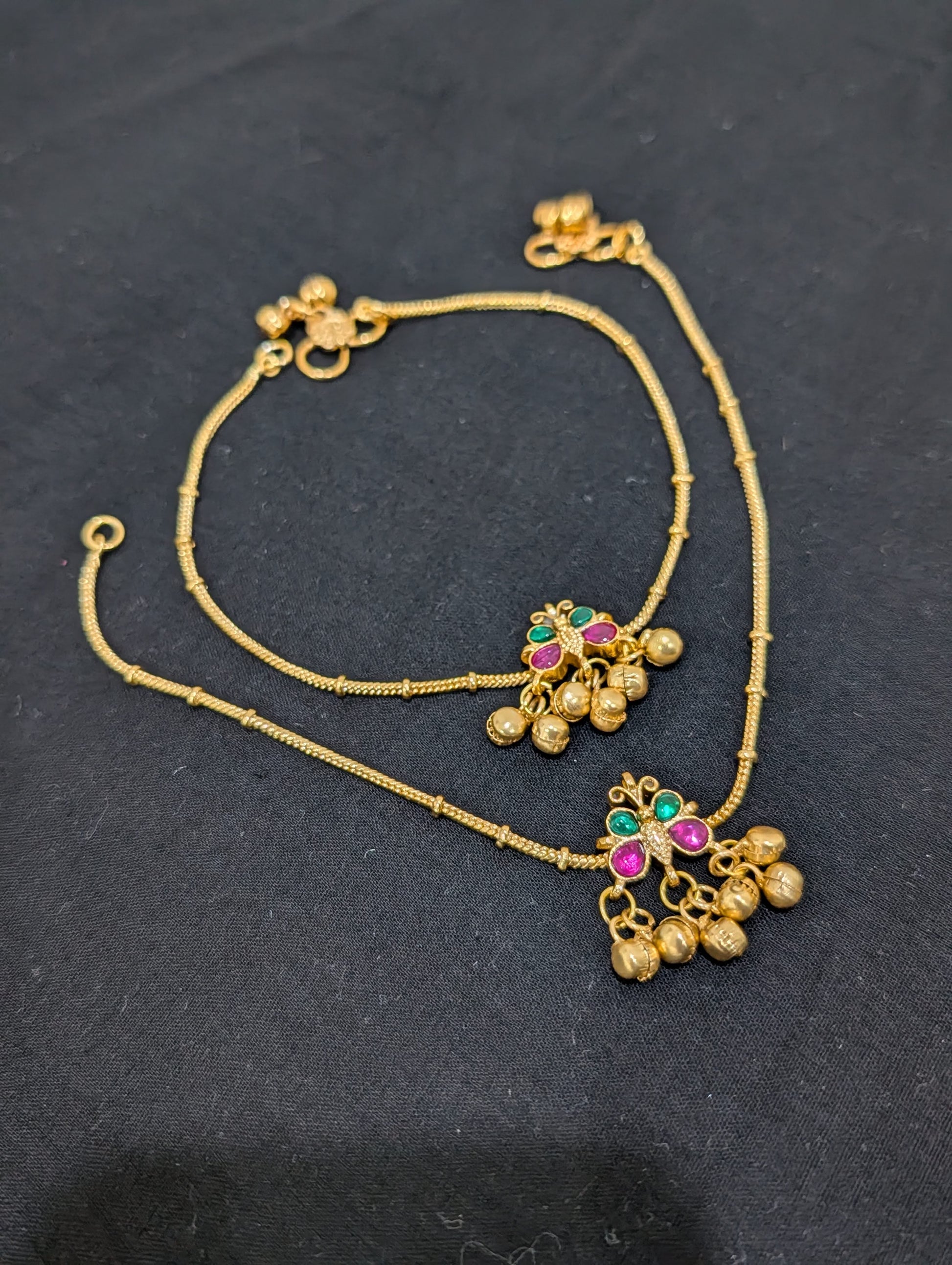 Jadau Kundan Ghunghru bead dangle Gold plated Anklets - Simpliful