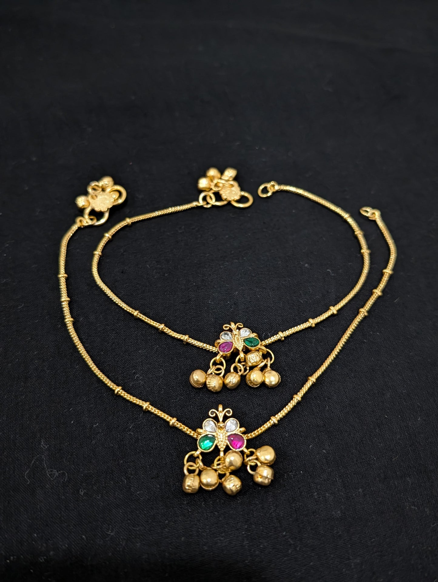 Jadau Kundan Ghunghru bead dangle Gold plated Anklets - Simpliful