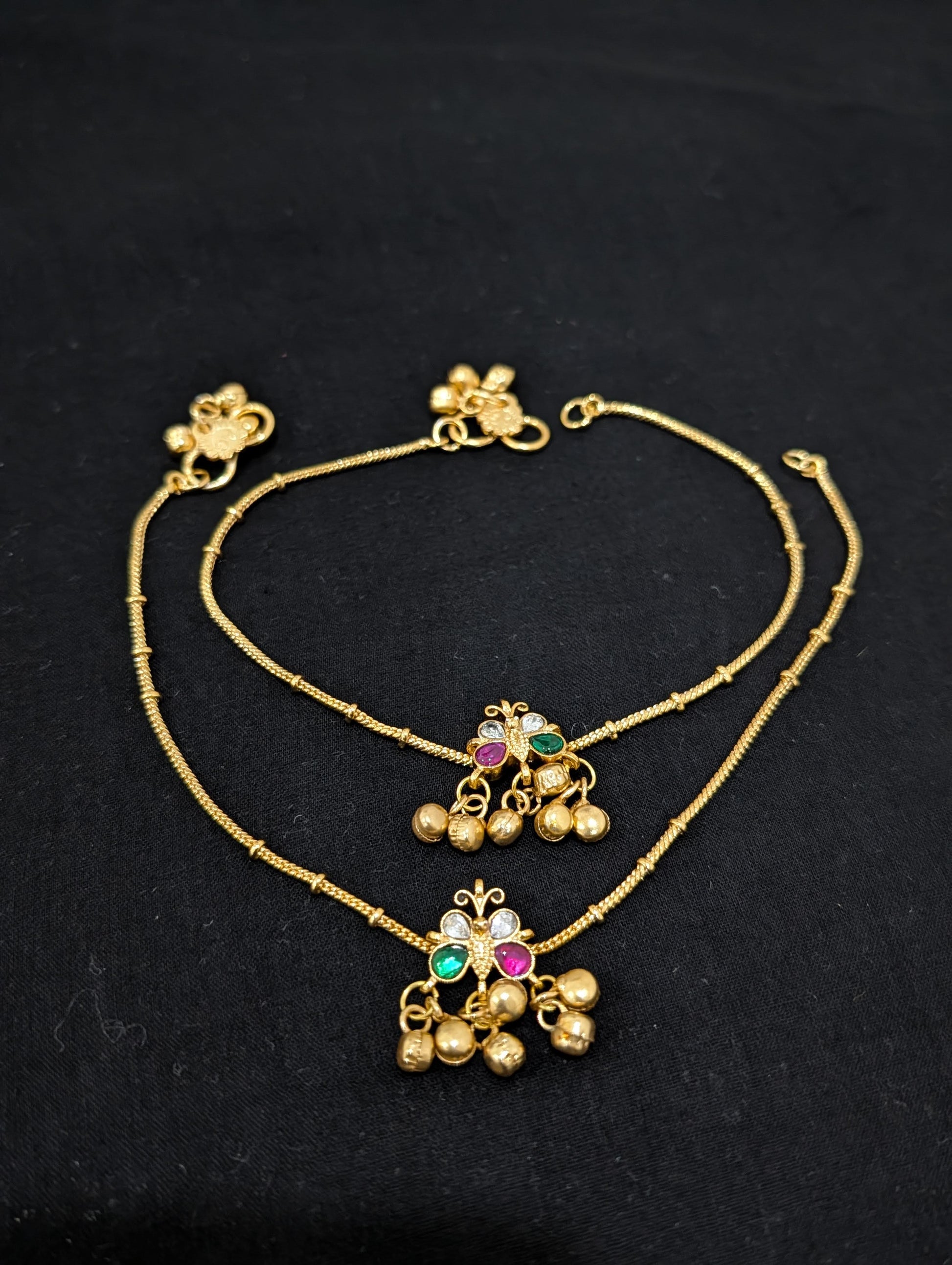 Jadau Kundan Ghunghru bead dangle Gold plated Anklets - Simpliful