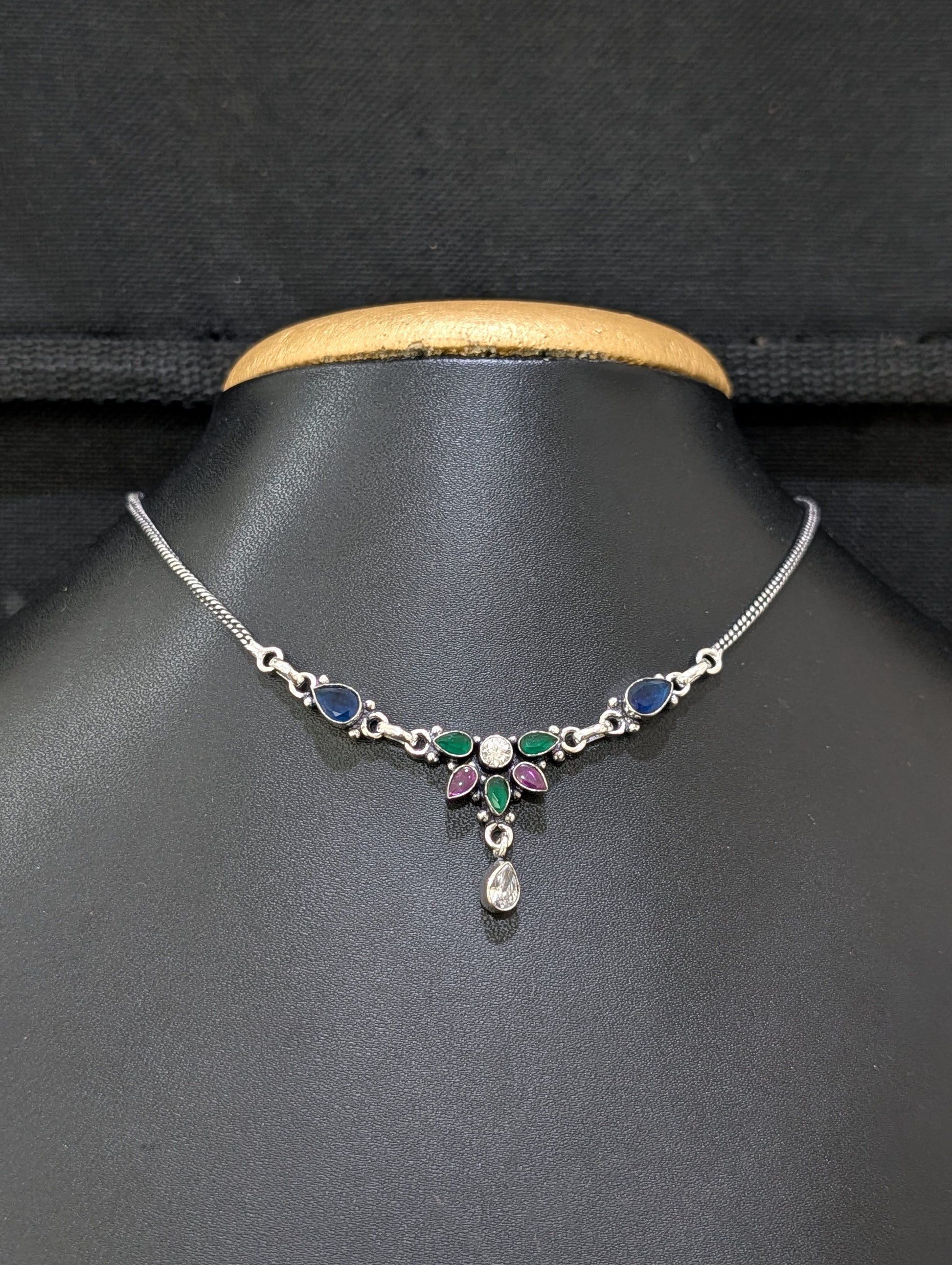 Oxidized silver Flower CZ Choker Necklace - Simpliful