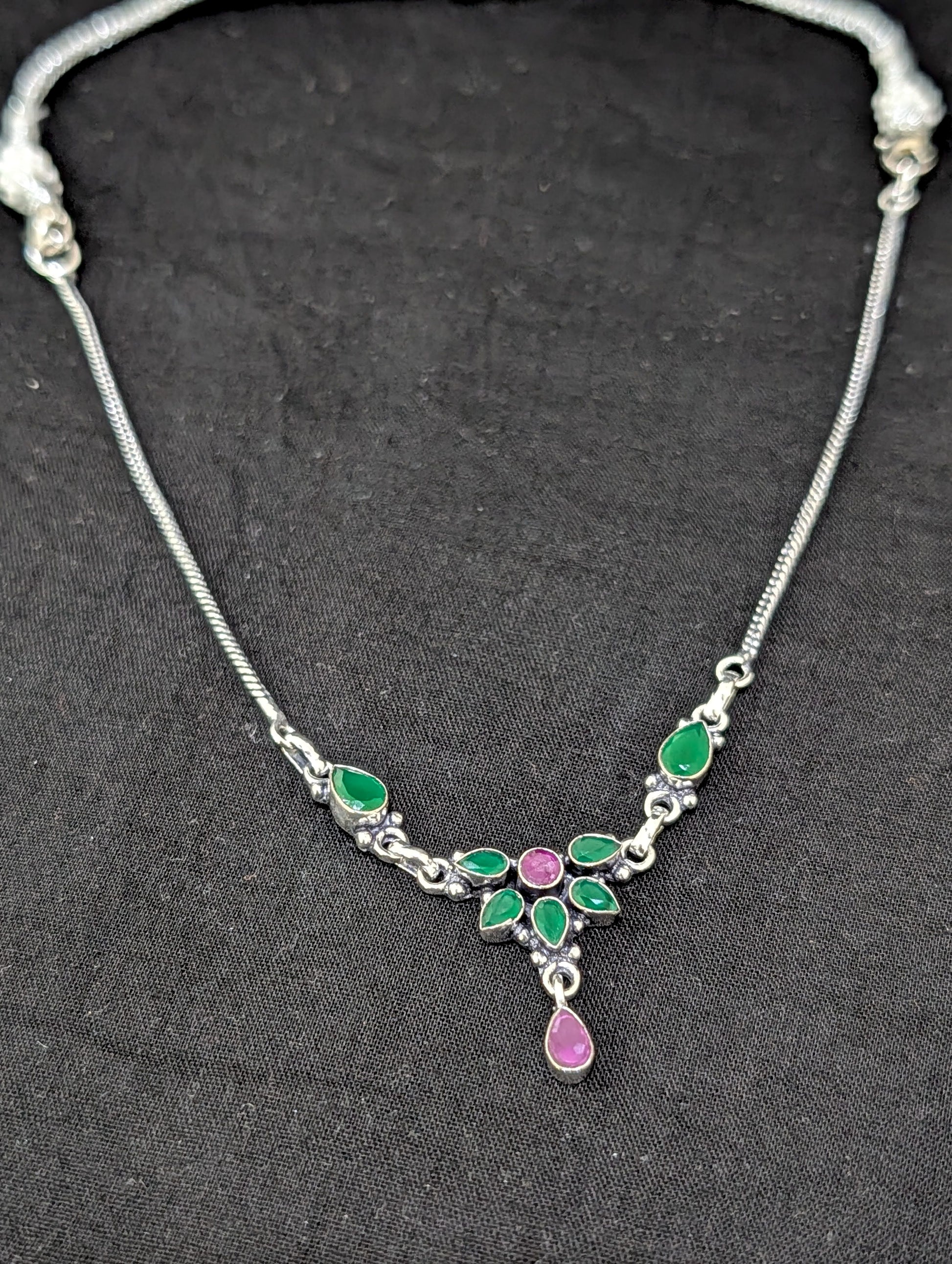 Oxidized silver Flower CZ Choker Necklace - Simpliful