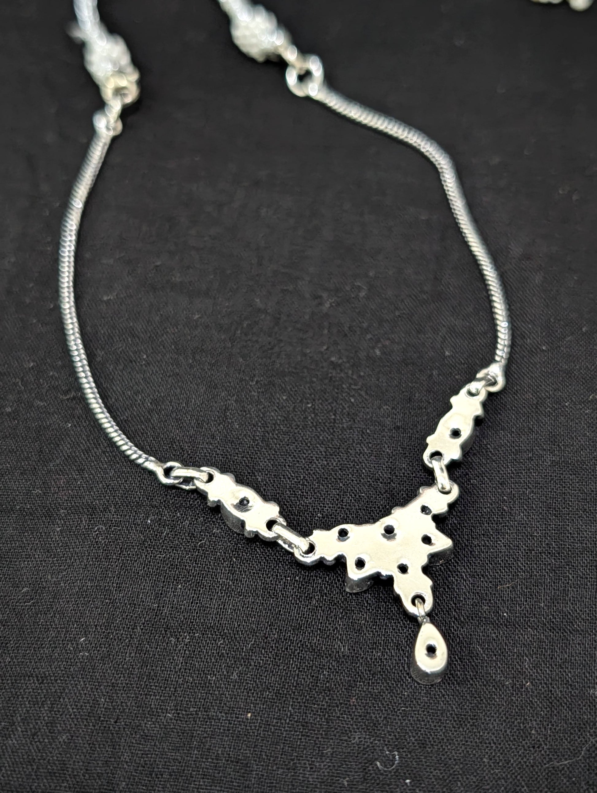 Oxidized silver Flower CZ Choker Necklace - Simpliful