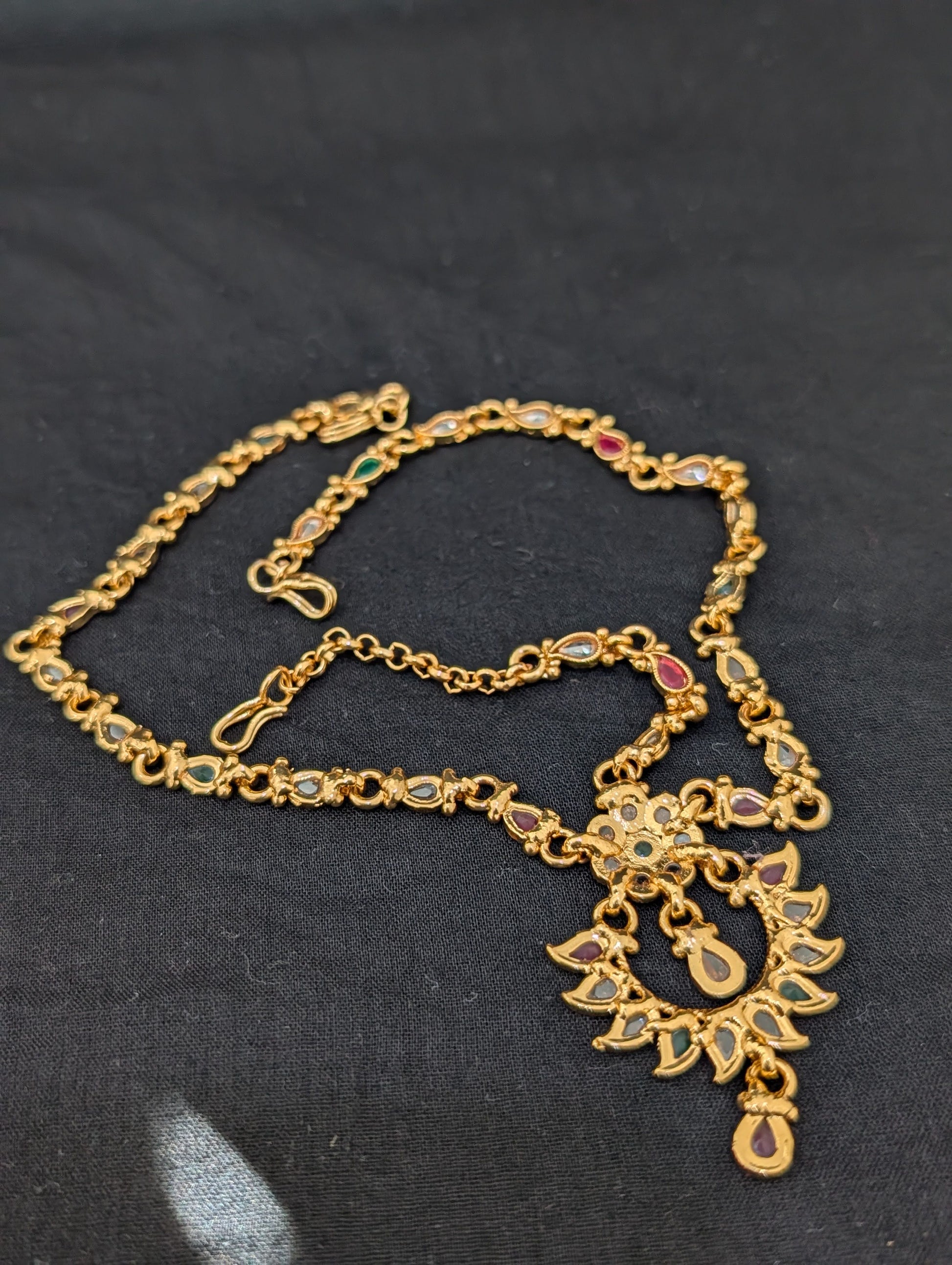 Polki stone Grand Nethi Chutti / Damini / Maang Tikka - D1 - Simpliful