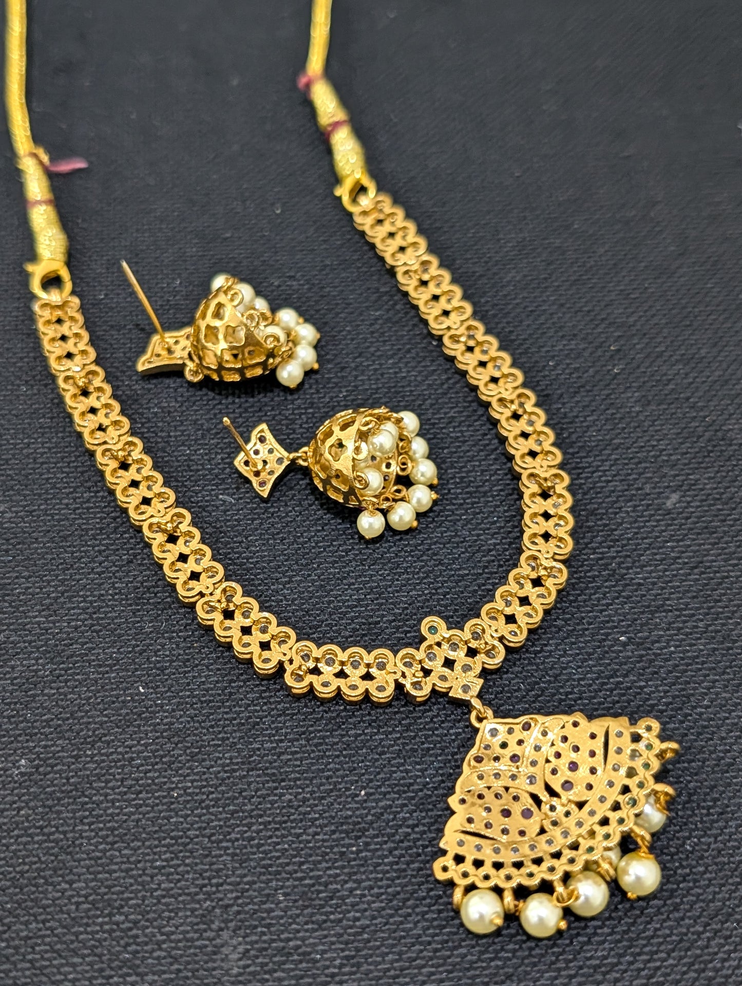 Traditional Arc Pendant Necklace set - Simpliful