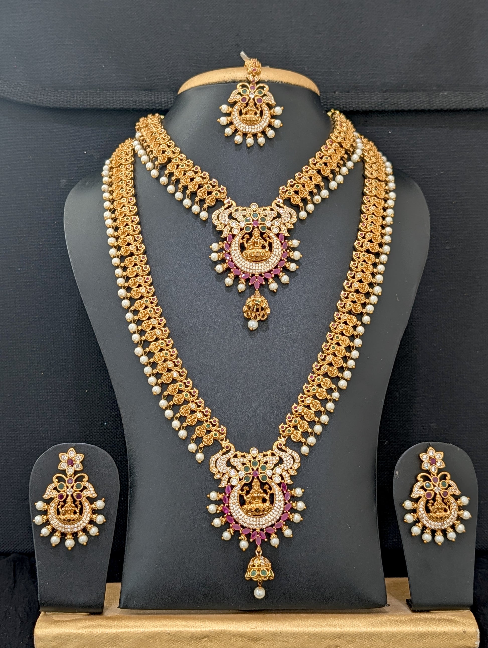 Antique Gold plated Lakshmi ji design Bridal combo set - Simpliful
