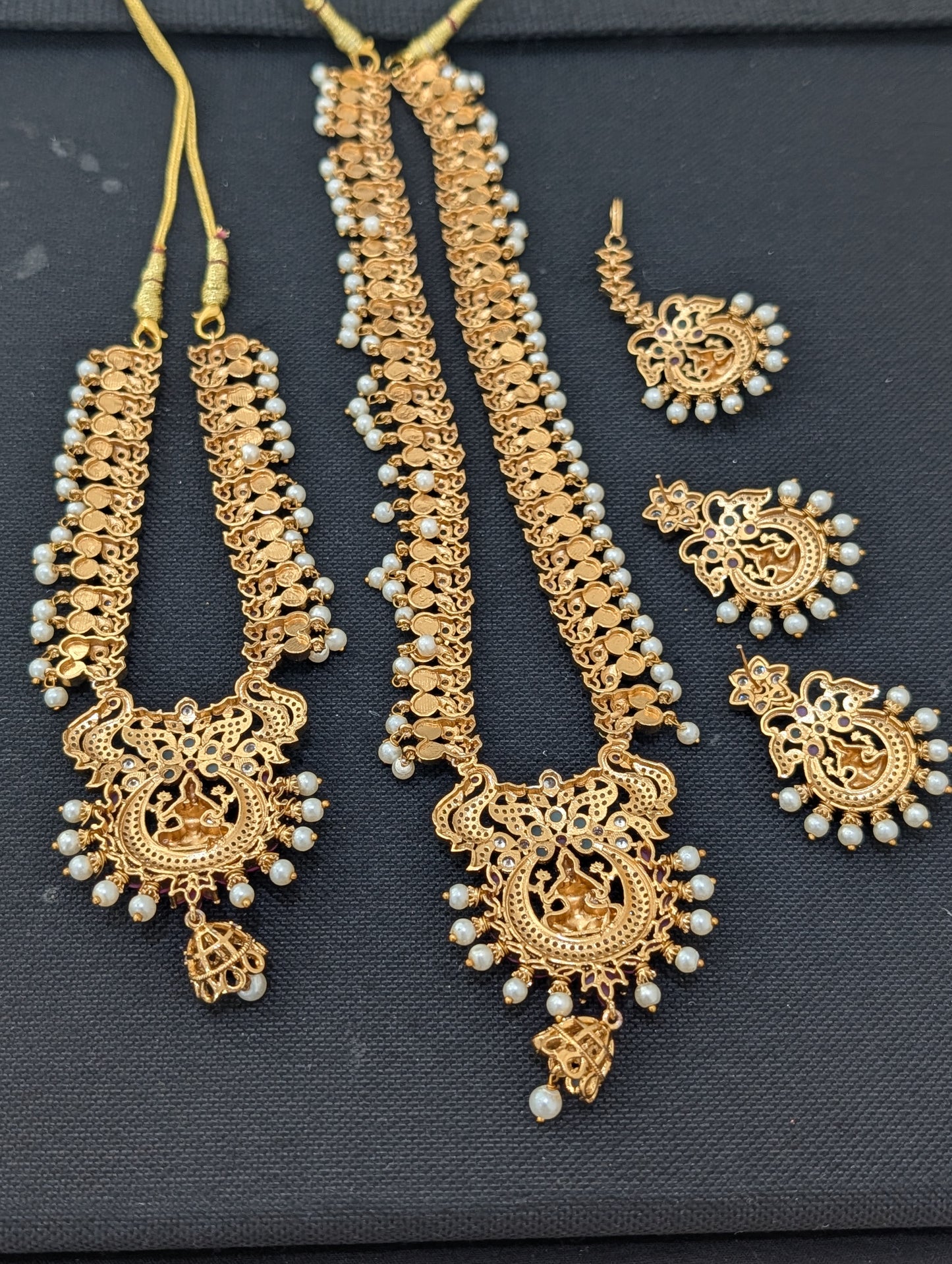 Antique Gold plated Lakshmi ji design Bridal combo set - Simpliful