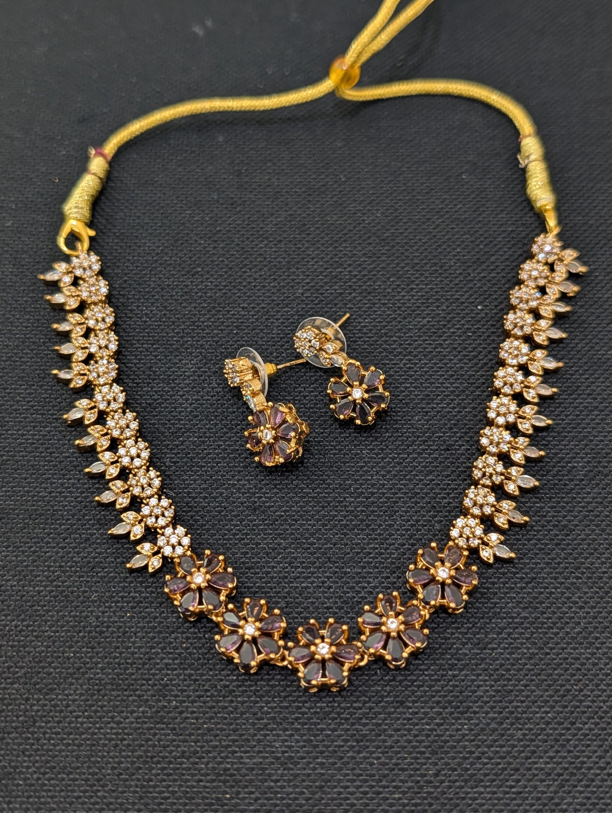 Antique gold plated Flower CZ Choker Necklace set - Simpliful