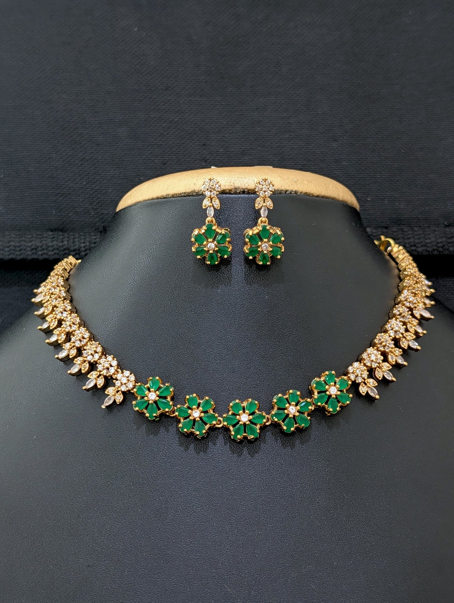 Antique gold plated Flower CZ Choker Necklace set - Simpliful