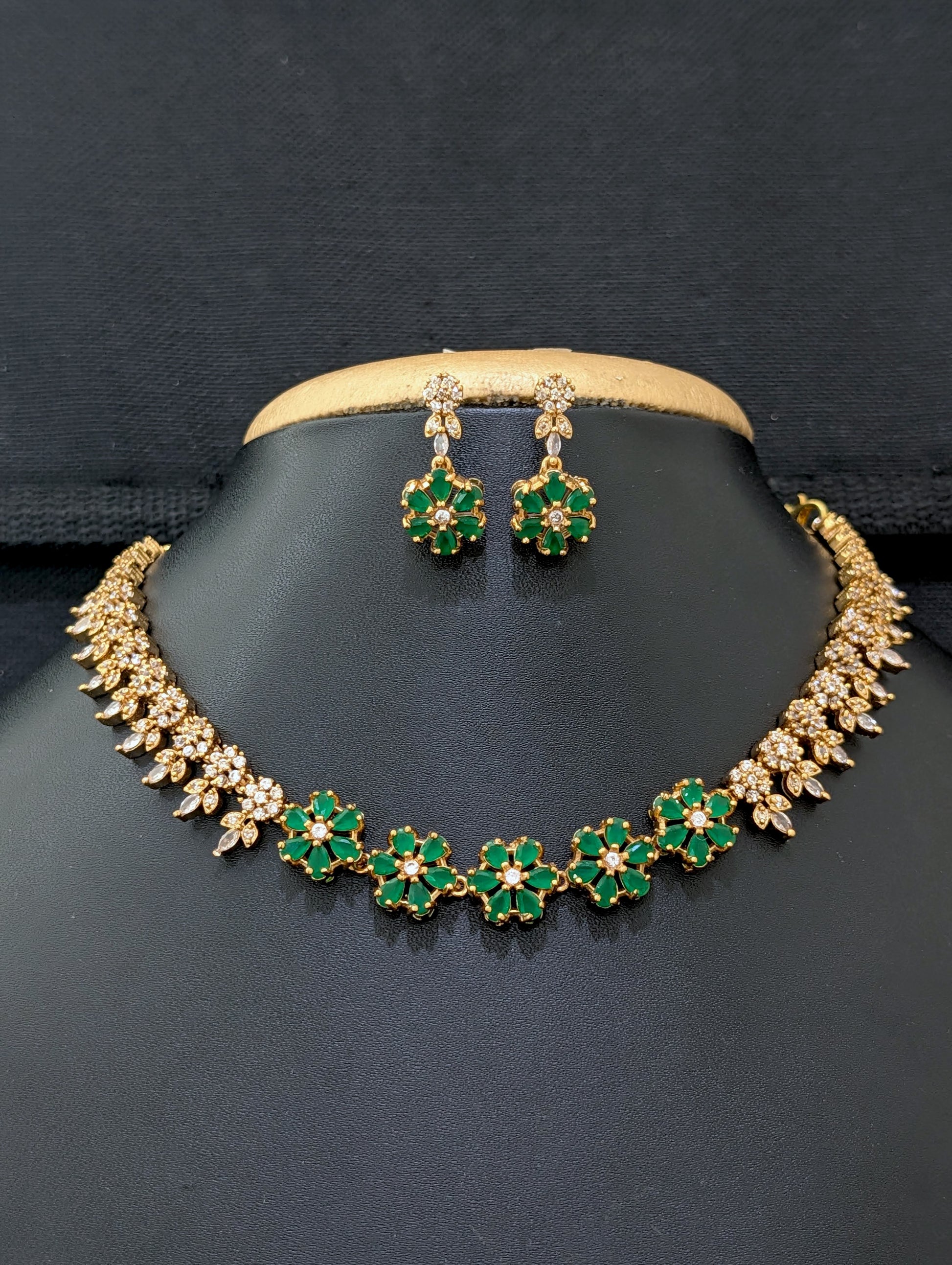 Antique gold plated Flower CZ Choker Necklace set - Simpliful