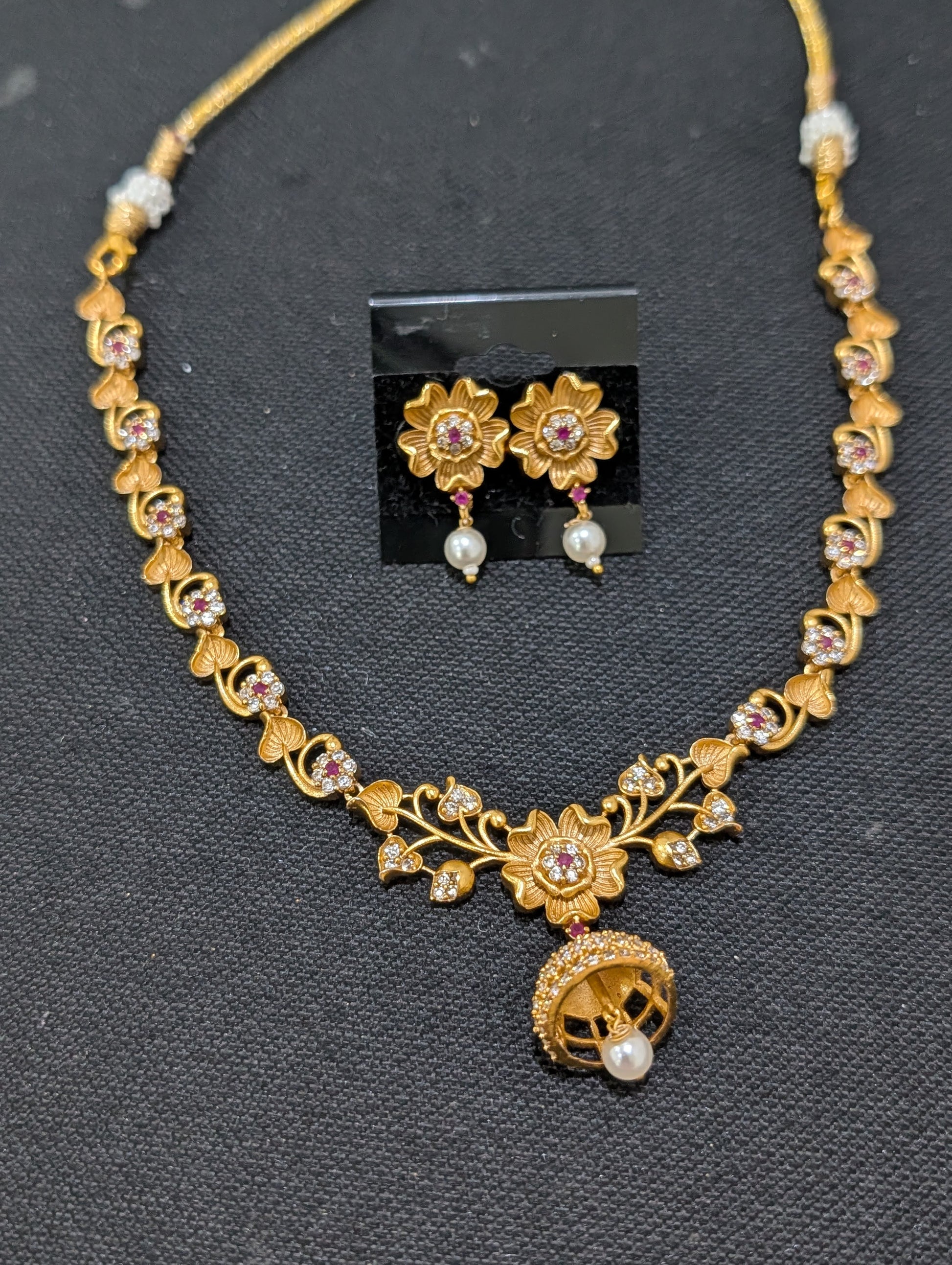 Antique Flower design CZ Choker Stud set - Simpliful