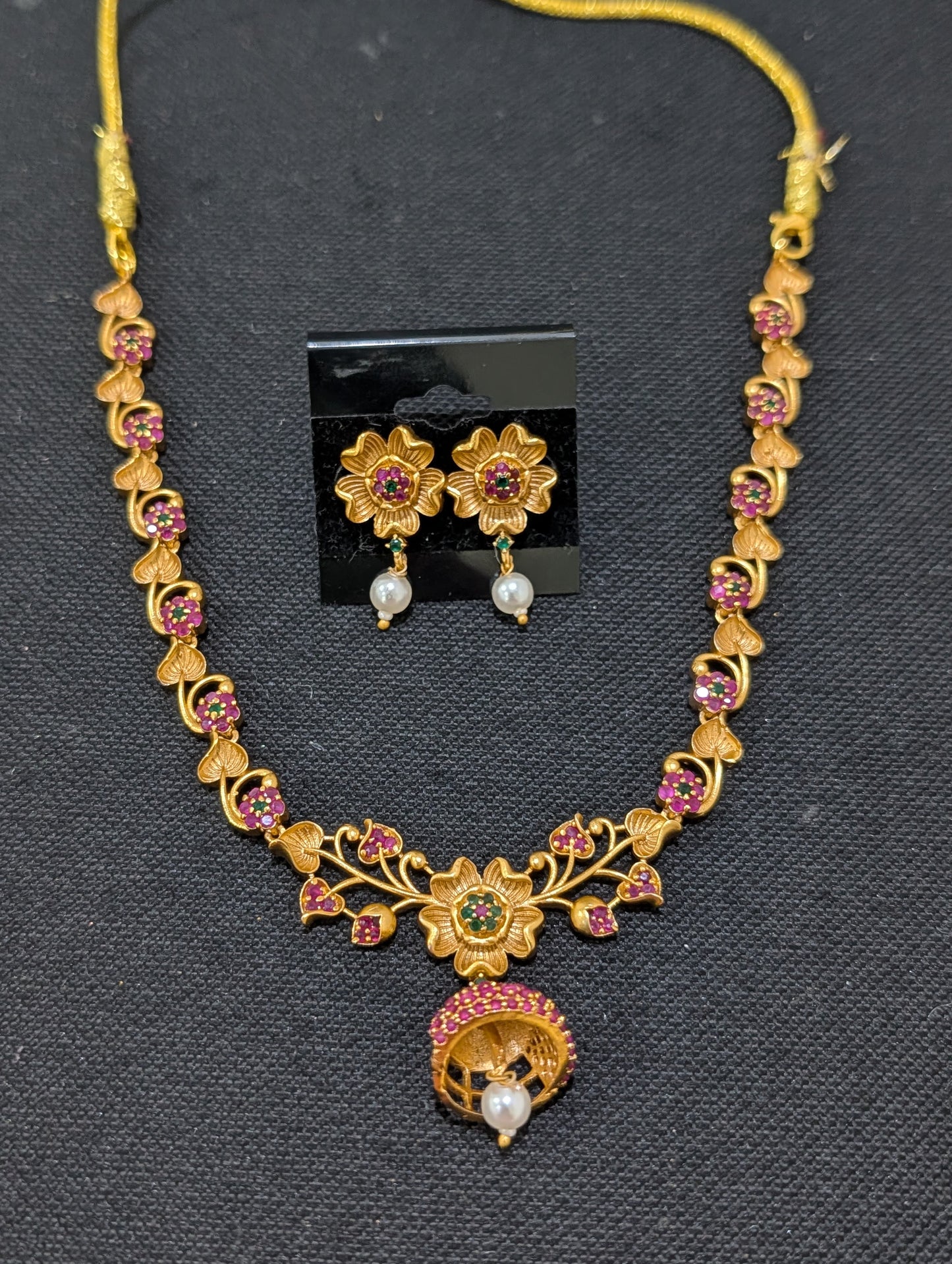 Antique Flower design CZ Choker Stud set - Simpliful