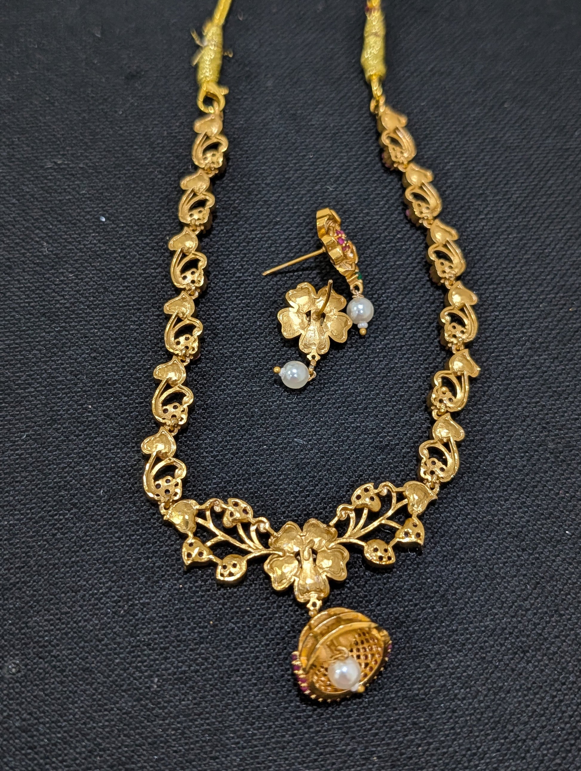 Antique Flower design CZ Choker Stud set - Simpliful