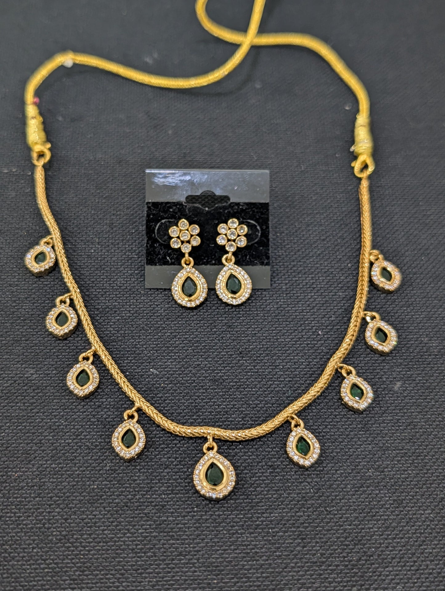 Minimalistic Multiple Teardrop CZ Choker Necklace set