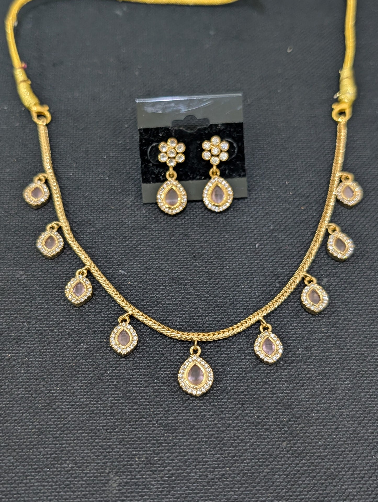 Minimalistic Multiple Teardrop CZ Choker Necklace set