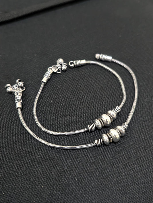 Oxidized Silver3 bead Anklets