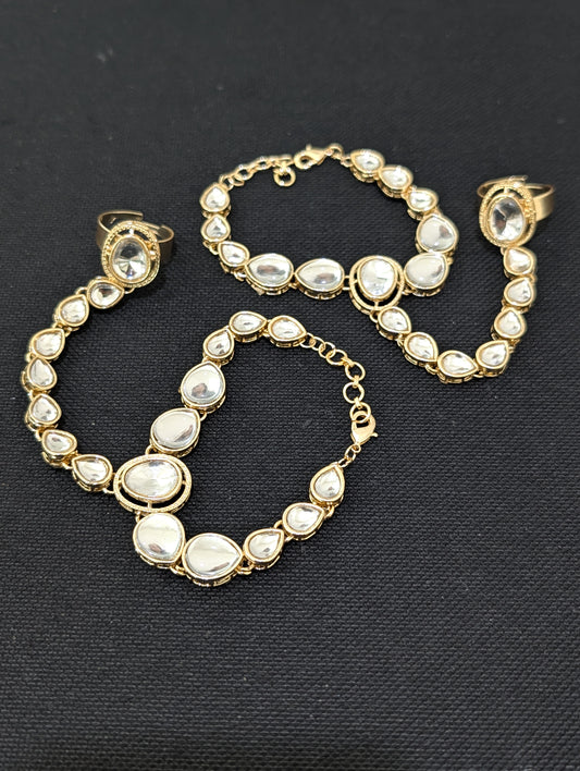 Light Gold plated Kundan Haath Phool / Bracelet Ring Combo / Ring Chain Bracelet - Simpliful