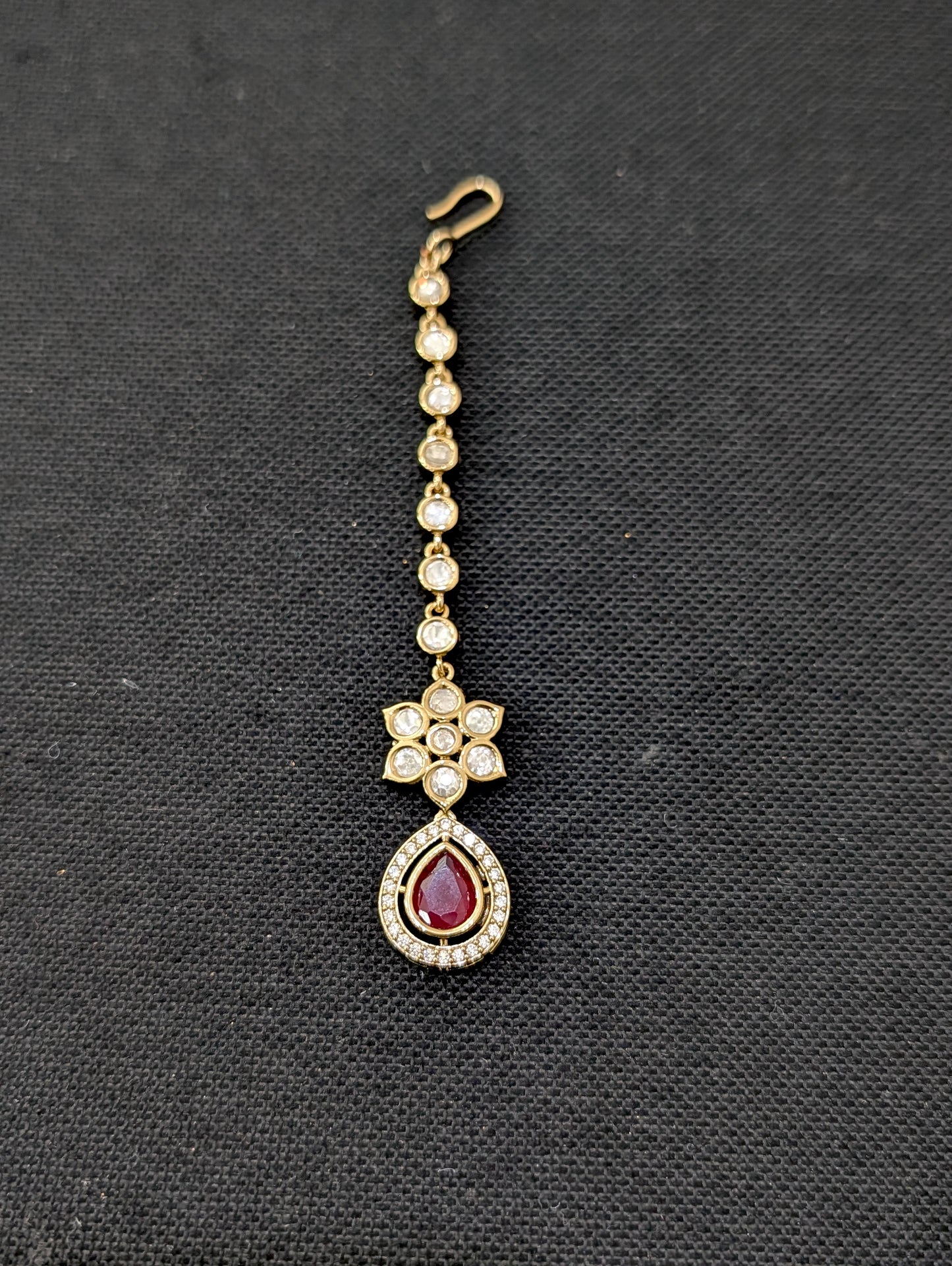 Mehandi gold plated Teardrop Tikka