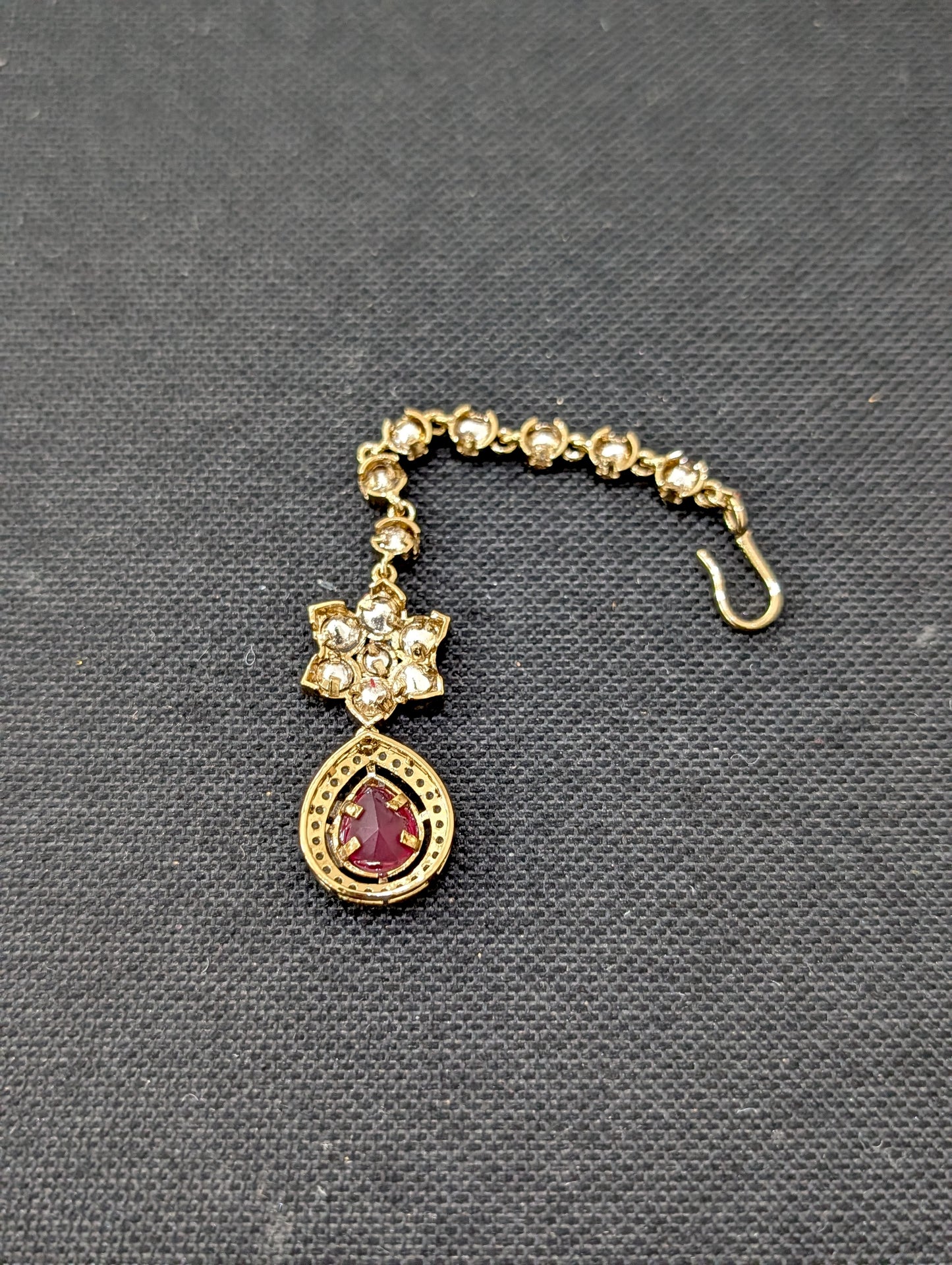 Mehandi gold plated Teardrop Tikka