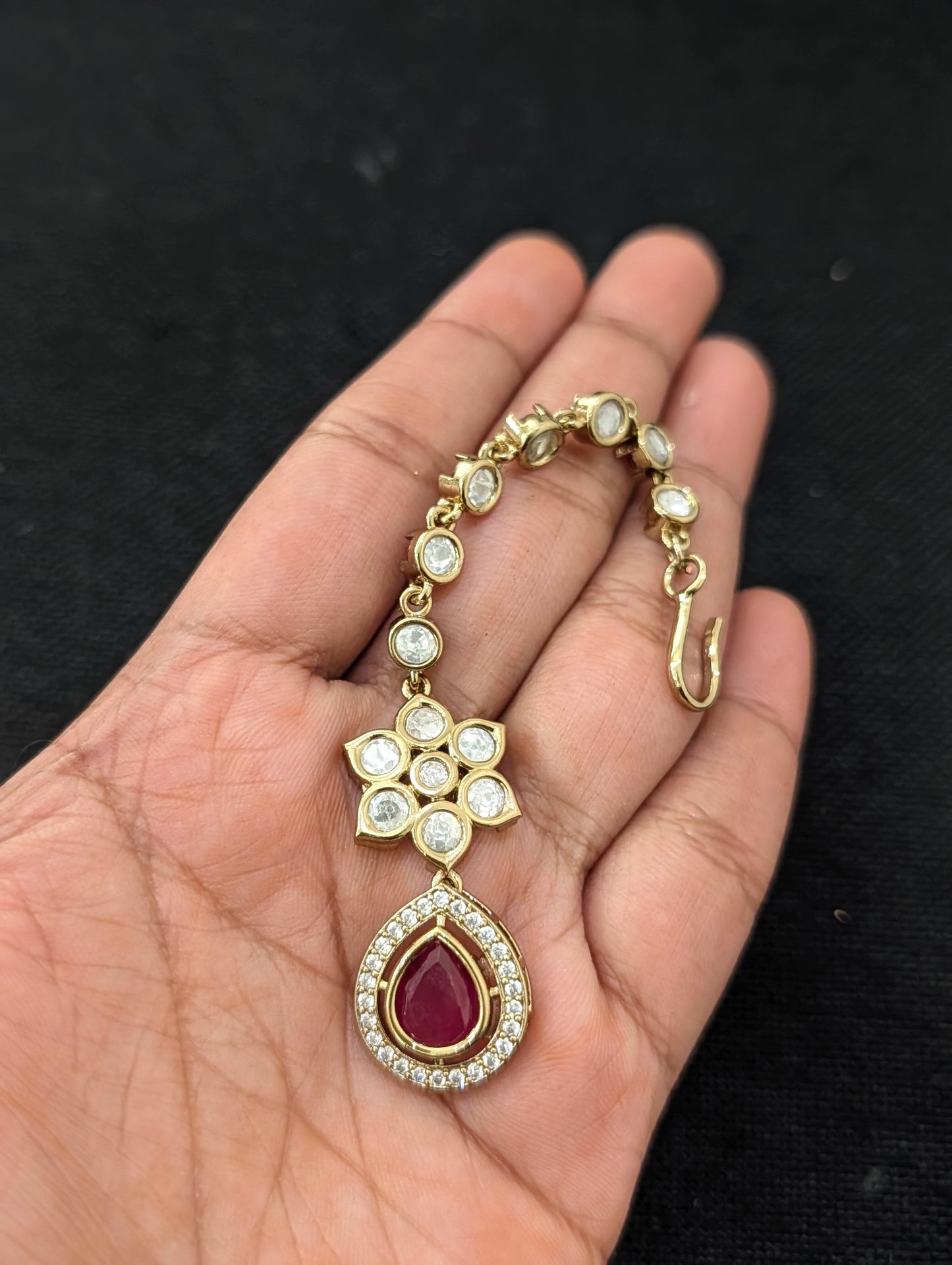 Mehandi gold plated Teardrop Tikka