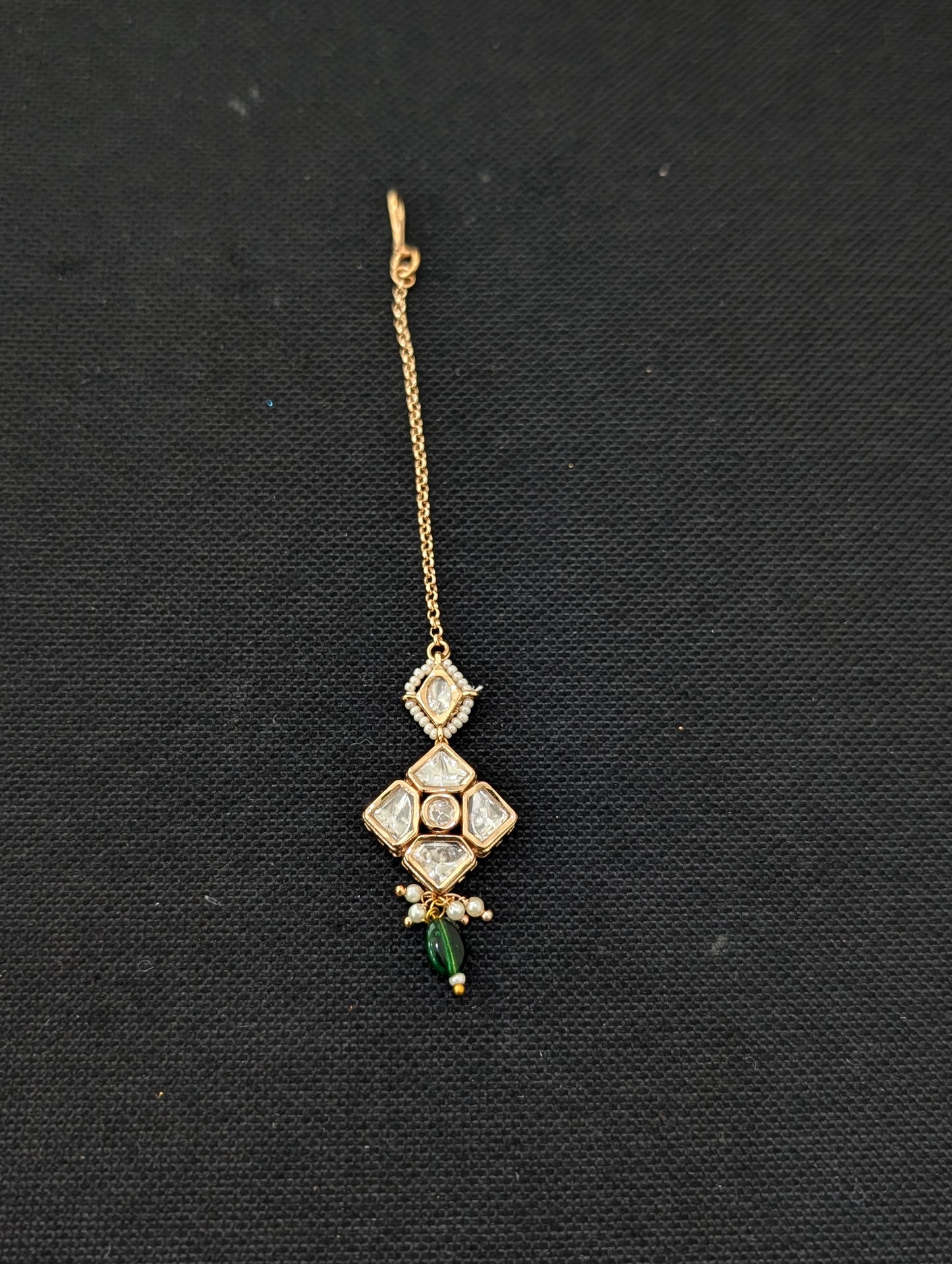 Diamond design Kundan Maang Tikka