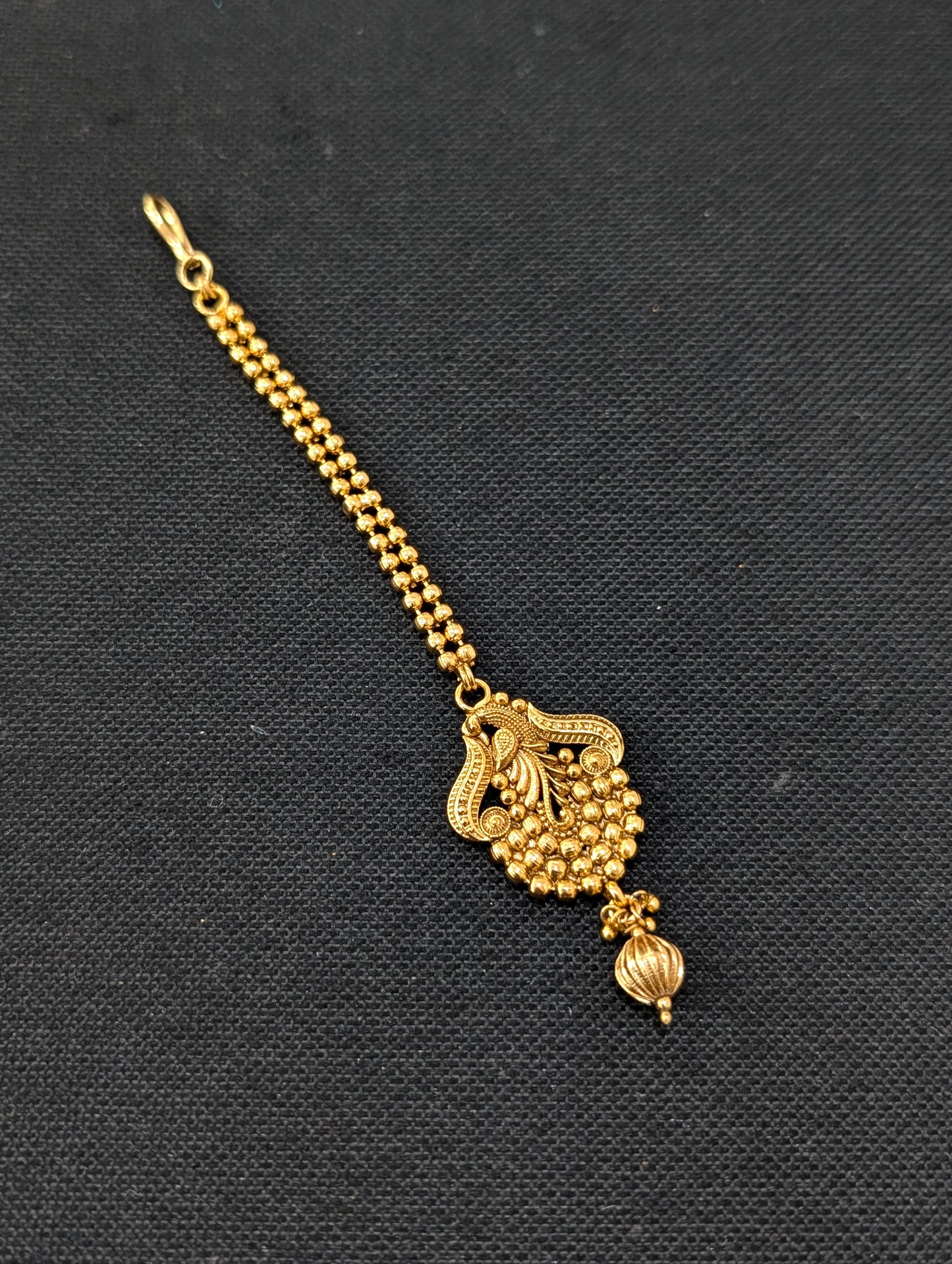 Peacock design Gold plated Maang Tikka