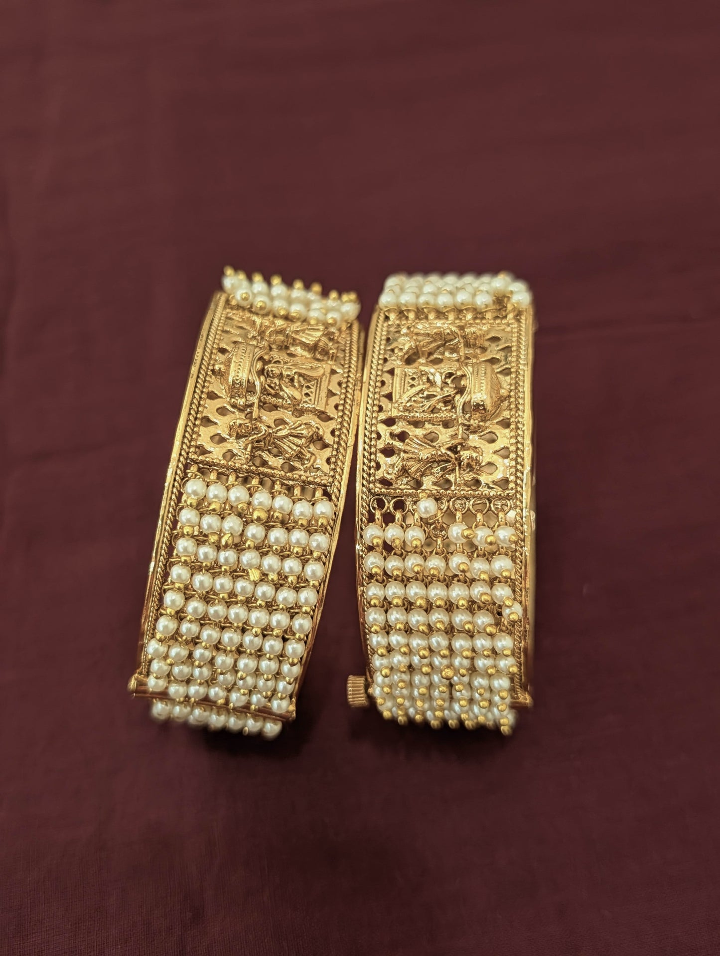 Indian Bharat theme Pearl Gold plated openable bangles