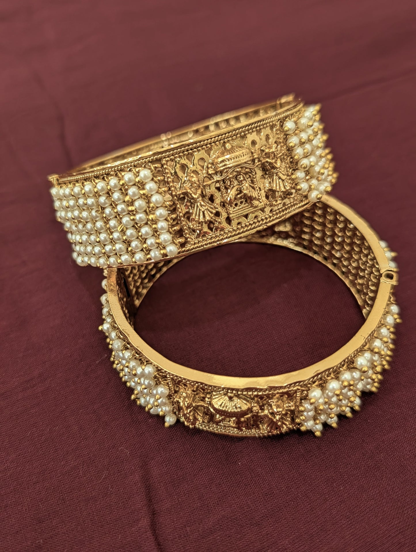 Indian Bharat theme Pearl Gold plated openable bangles