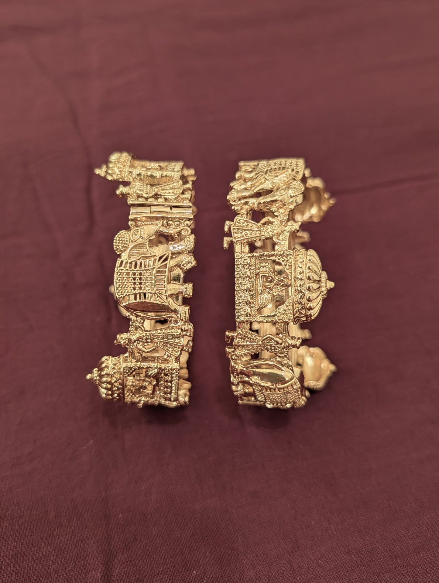 Indian Bharat Theme Gold plated openable bangles