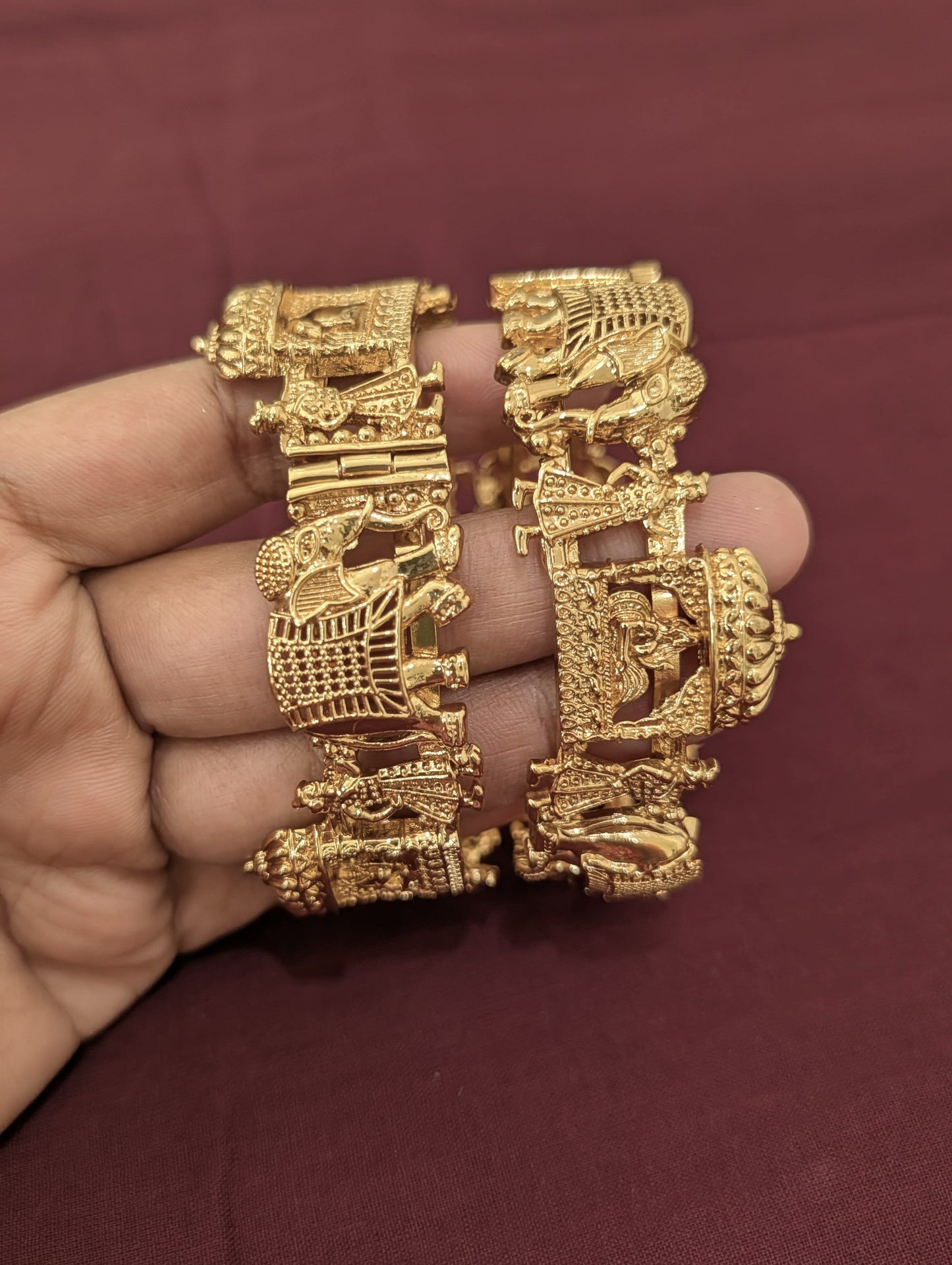 Indian Bharat Theme Gold plated openable bangles