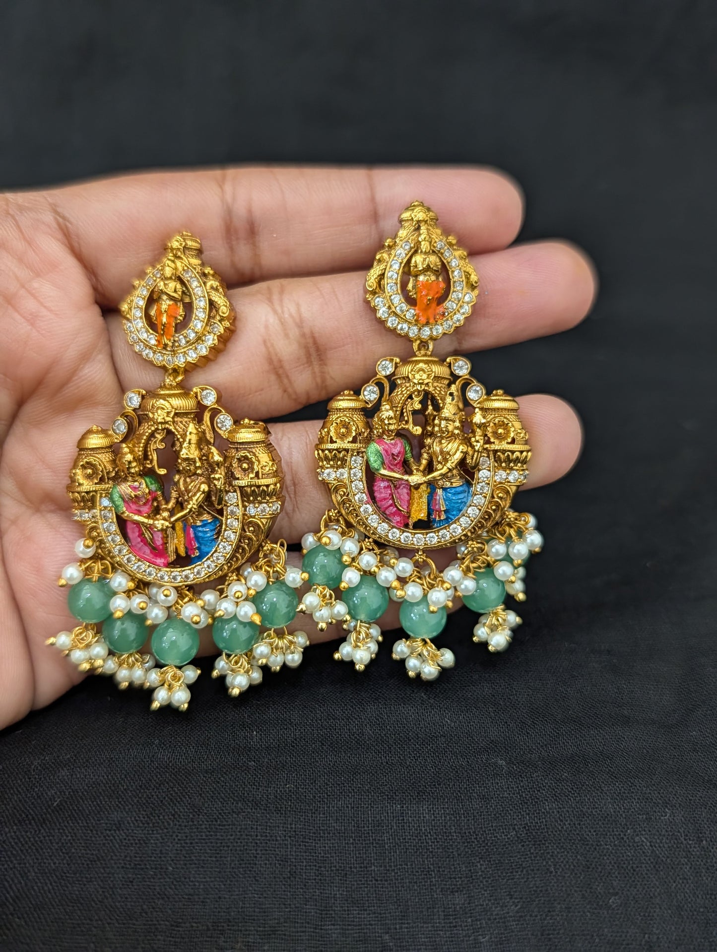 Thirukalyanam design Grand Antique Choker Necklace set